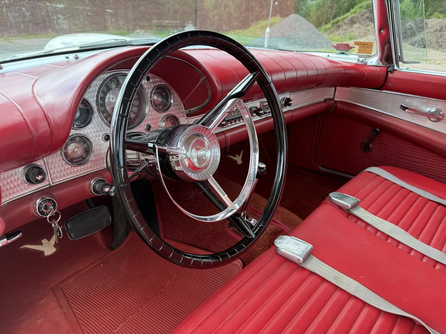 Innenraumfoto von 1957 Ford Thunderbird (5)