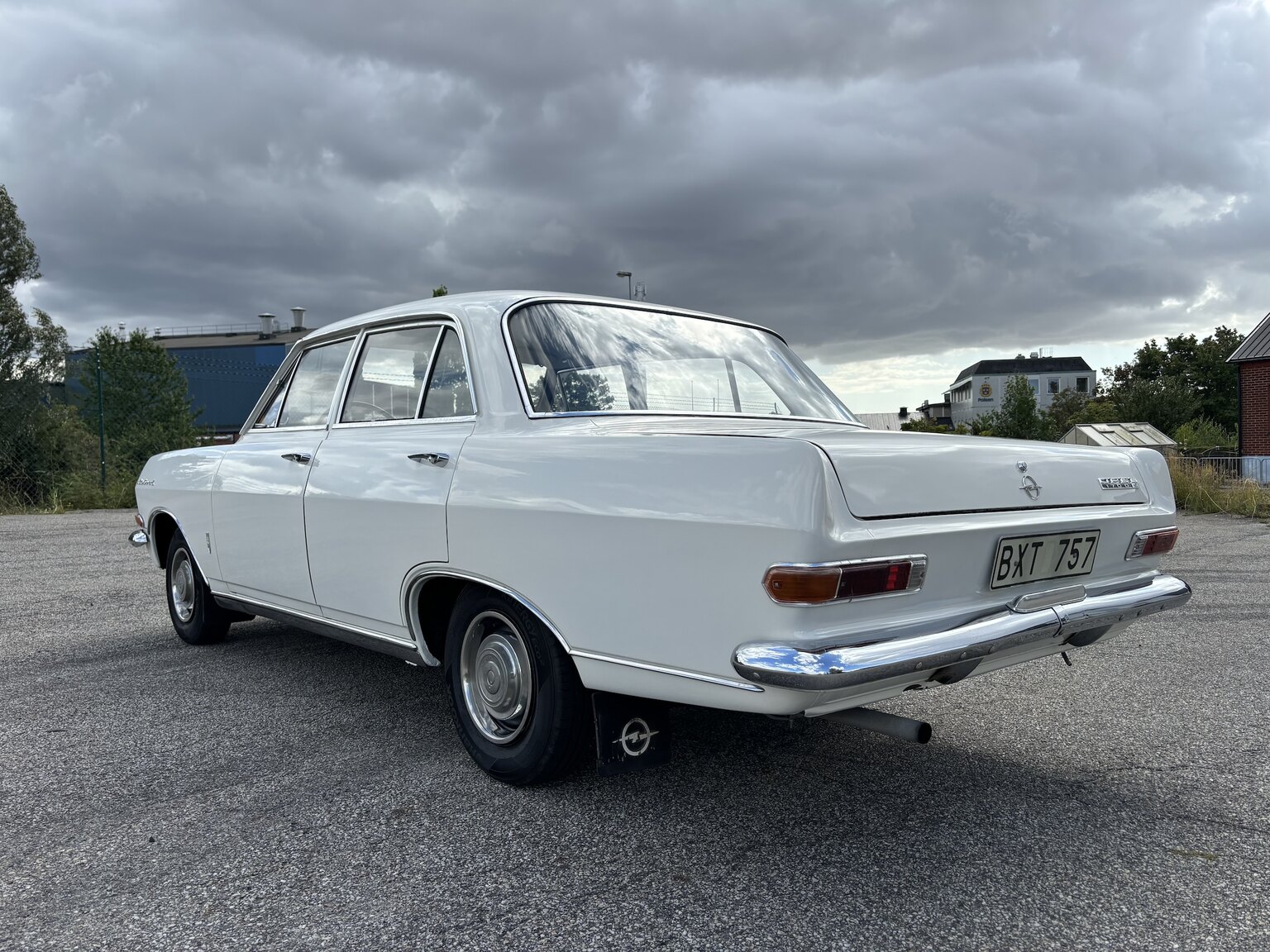 Exterior image of 1965 Opel Record Deluxe