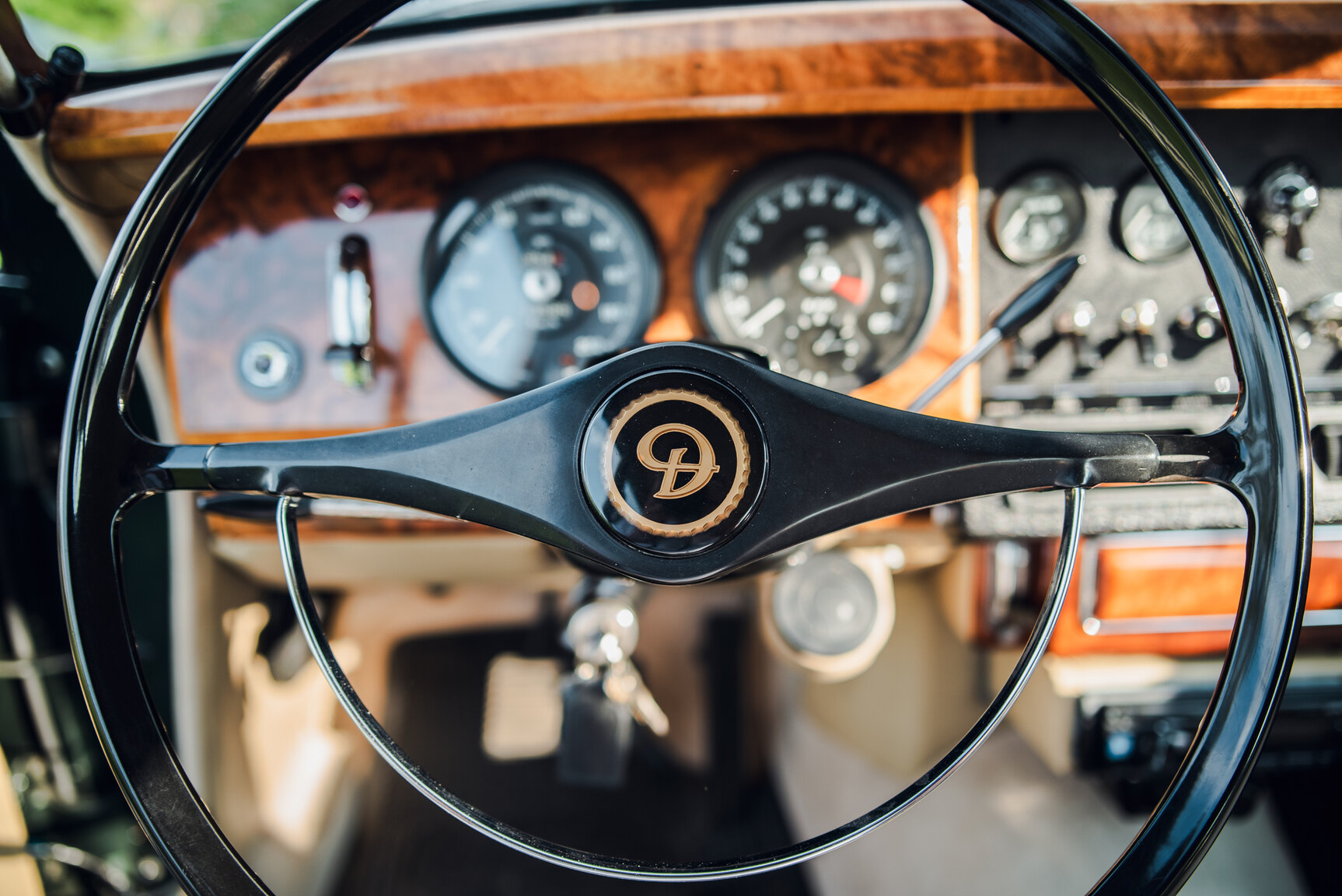 Interior image of 1965 Daimler 250 V8