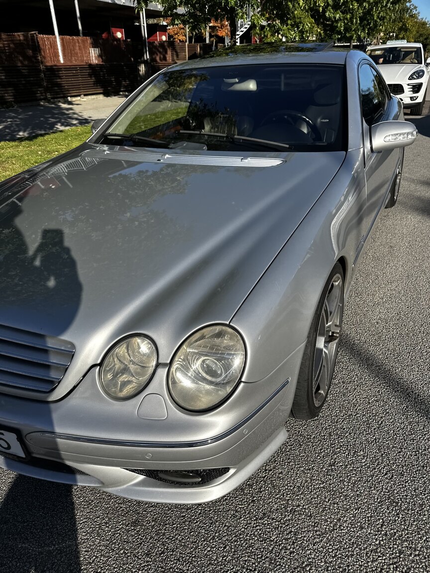 Exterior image of 2004 Mercedes-Benz CL 55 AMG