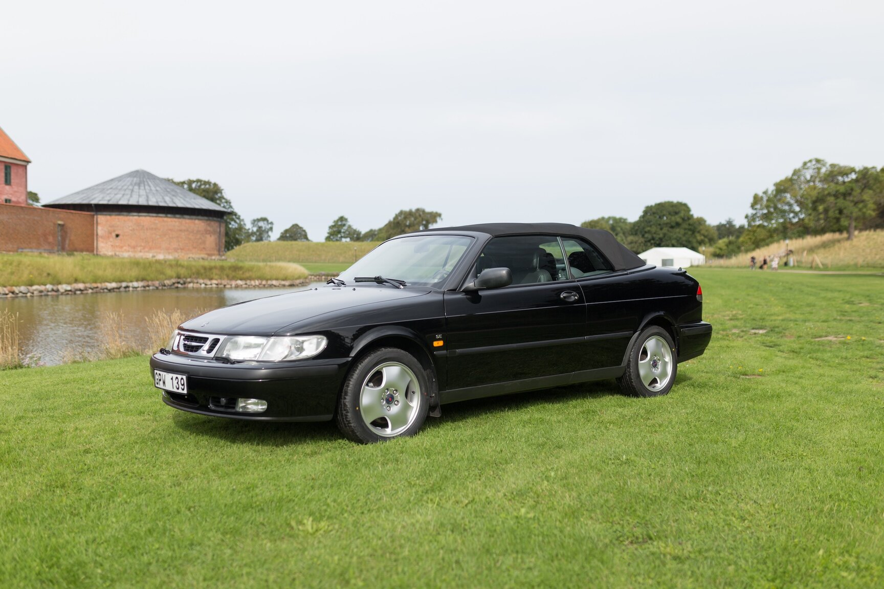Exteriörbild på 1998 Saab 9-3 SE 2.0T Convertible