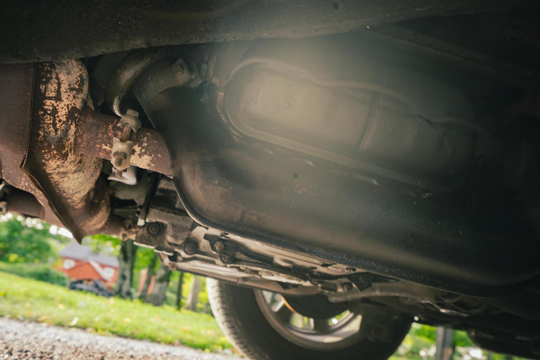 Image of 1973 Volkswagen Bubbla Karmann 1303 LS (8) mechanics