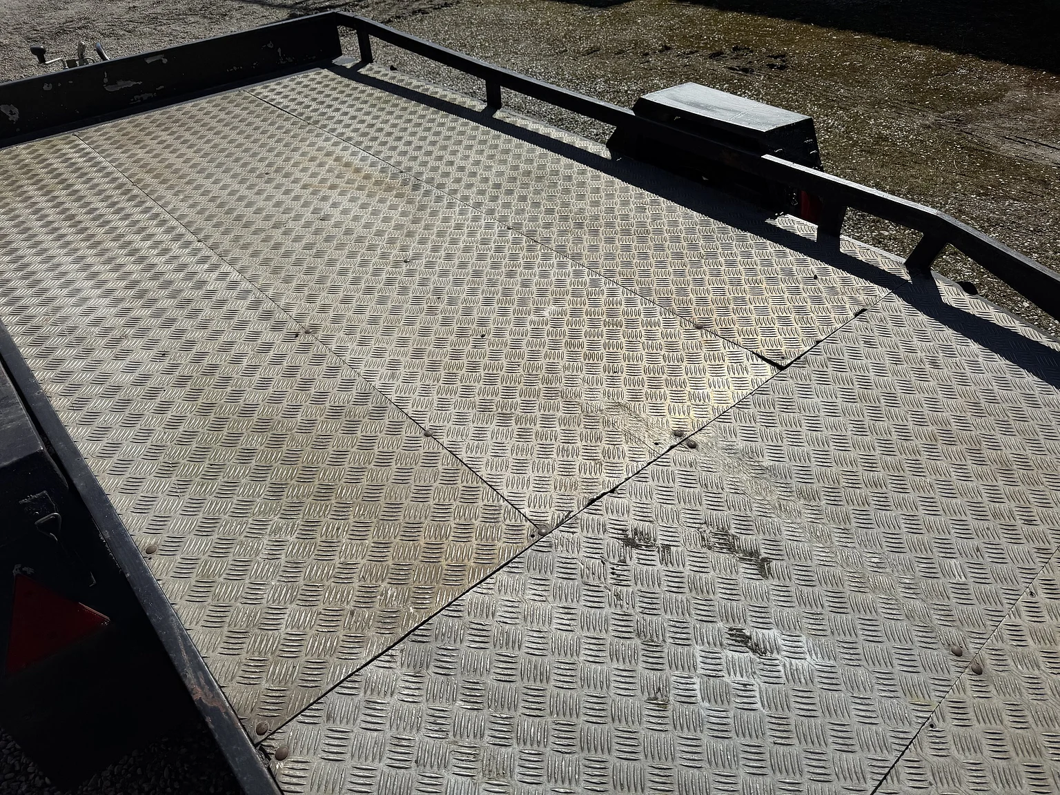 Aussenfoto 1981 Farsbo Bilsläp (26)