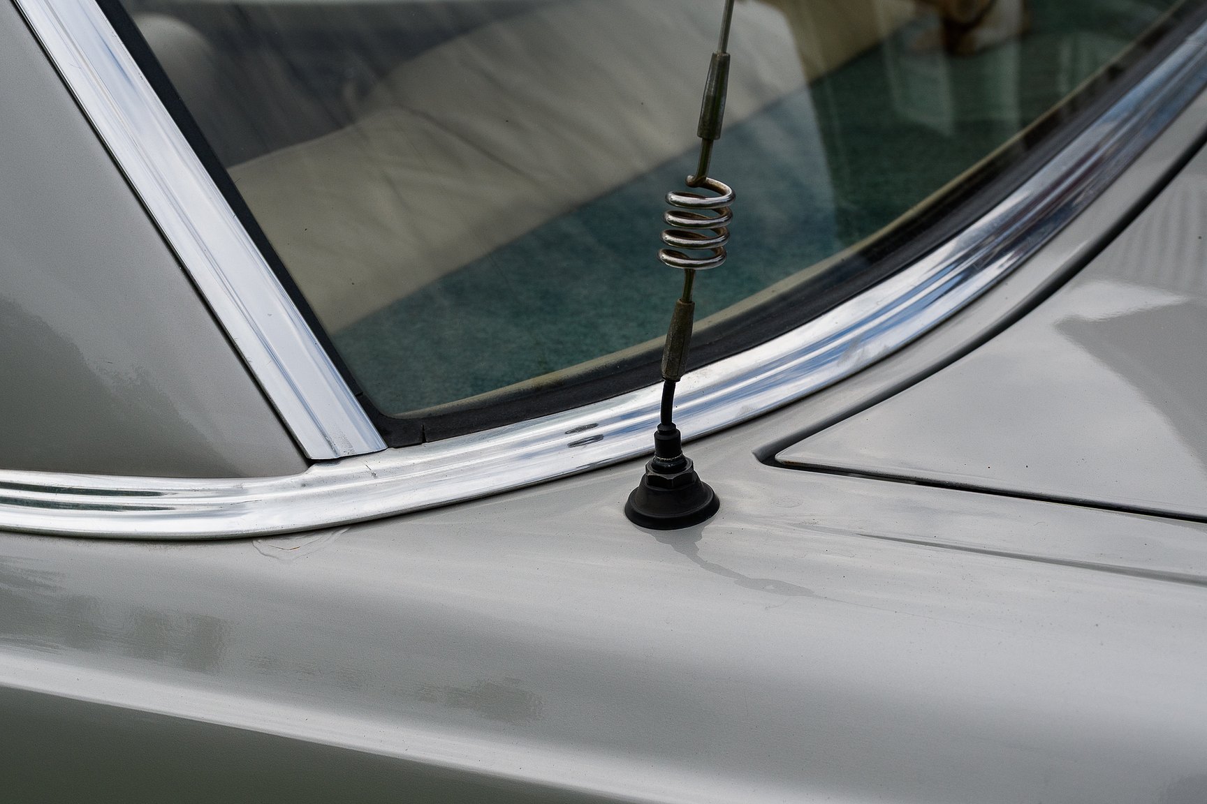Exterior image of 1969 Mercedes-Benz 300 SEL
