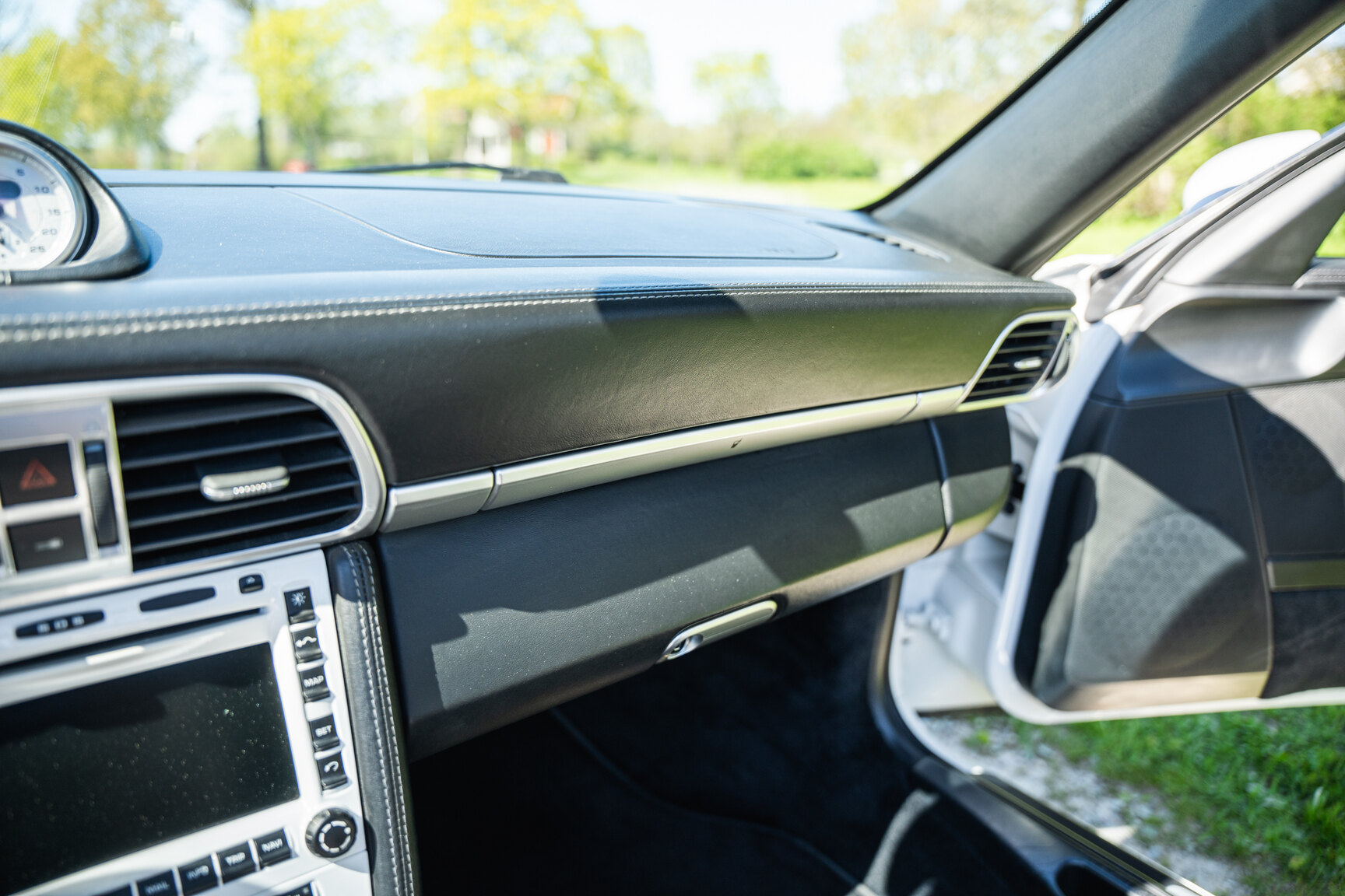 Interiörbild 2008 Porsche 911 Turbo Cabriolet (39)