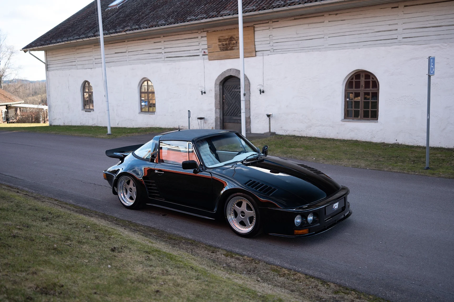 Aussenfoto 1976 Porsche 911 Targa Flachbau - Josef Zirkelbach DP (75)