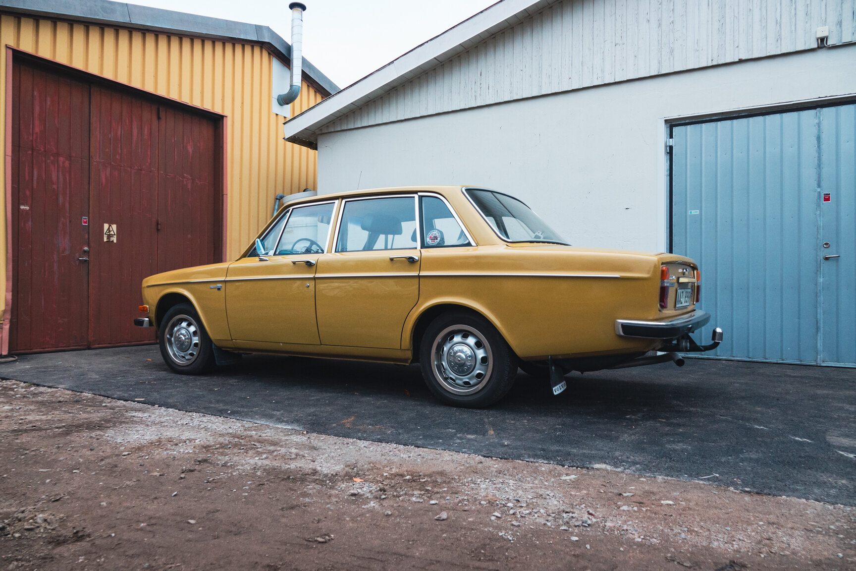 Exteriörbild på 1971 Volvo 144 2.0 Automat