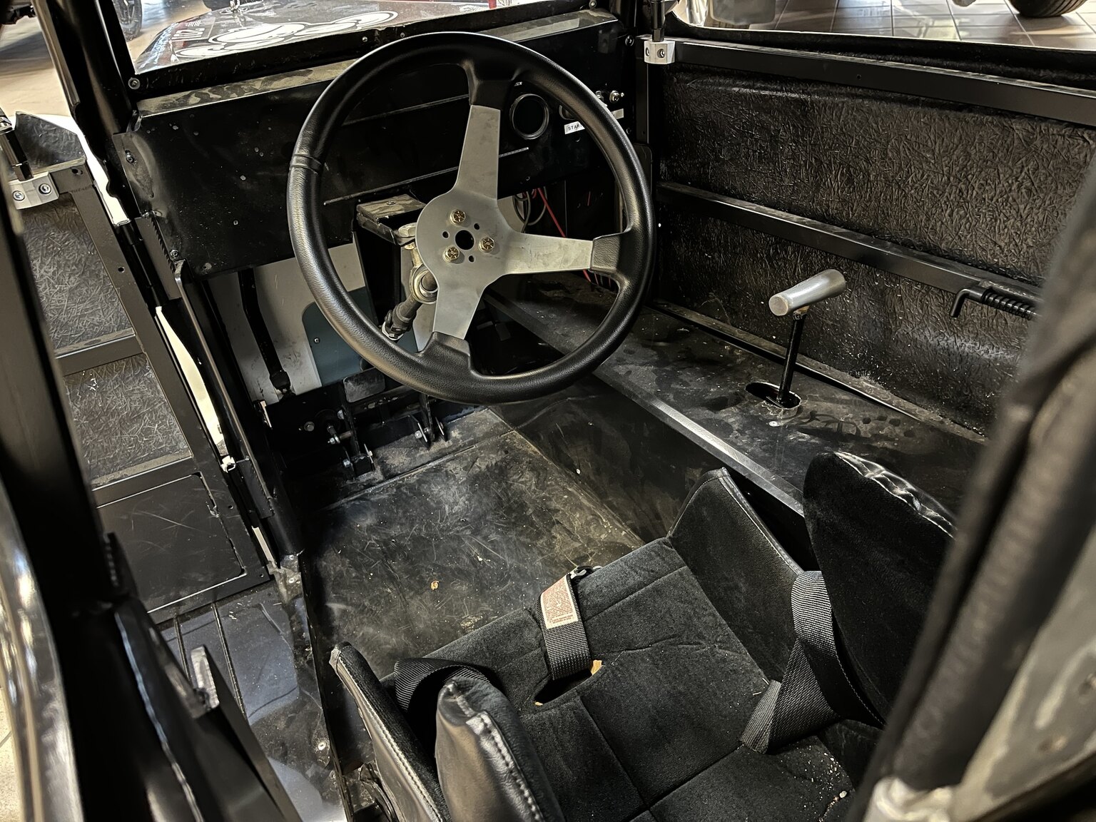 Interior image of Legend Cars 