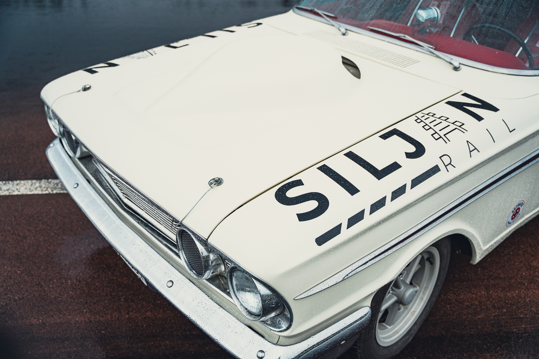 Aussenfoto 1964 Ford Fairlane 500 Sport Coupé (32)