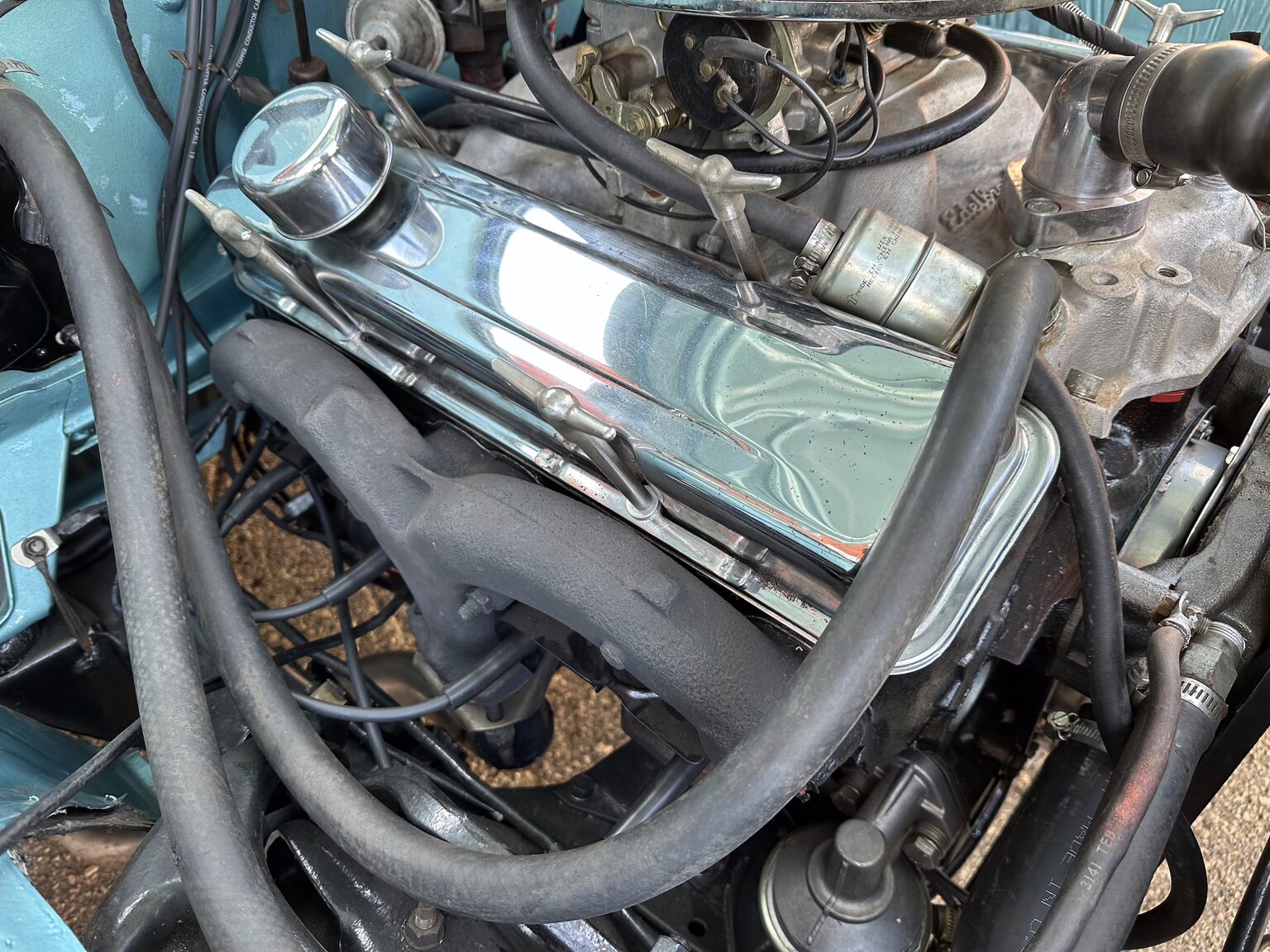 Image of 1963 Chevrolet Impala Sedan mechanics (13)