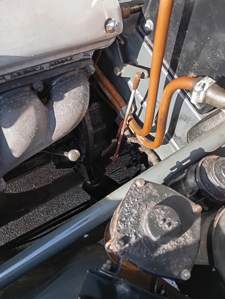 Image of 1954 Jaguar Mark VII mechanics
