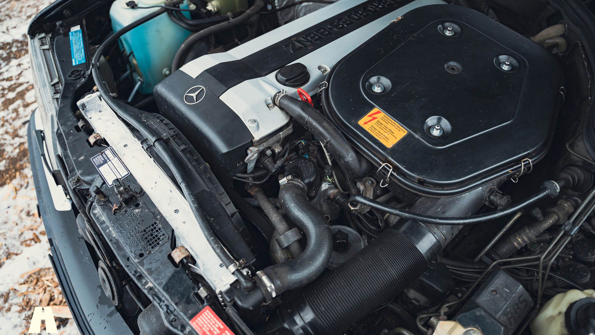 Image of 1990 Mercedes 300 CE-24 mechanics