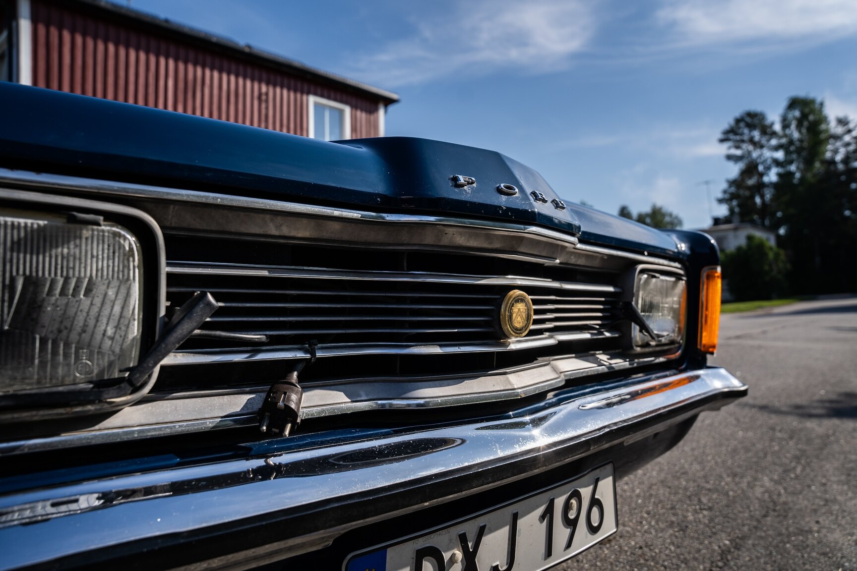 Exterior image of 1974 Ford Taunus 1600 XL