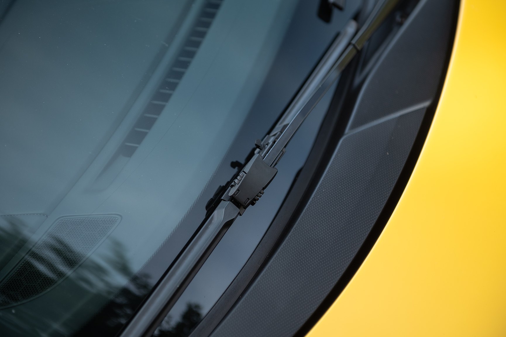 Exteriörbild på 2009 Porsche 911 Carrera (35)