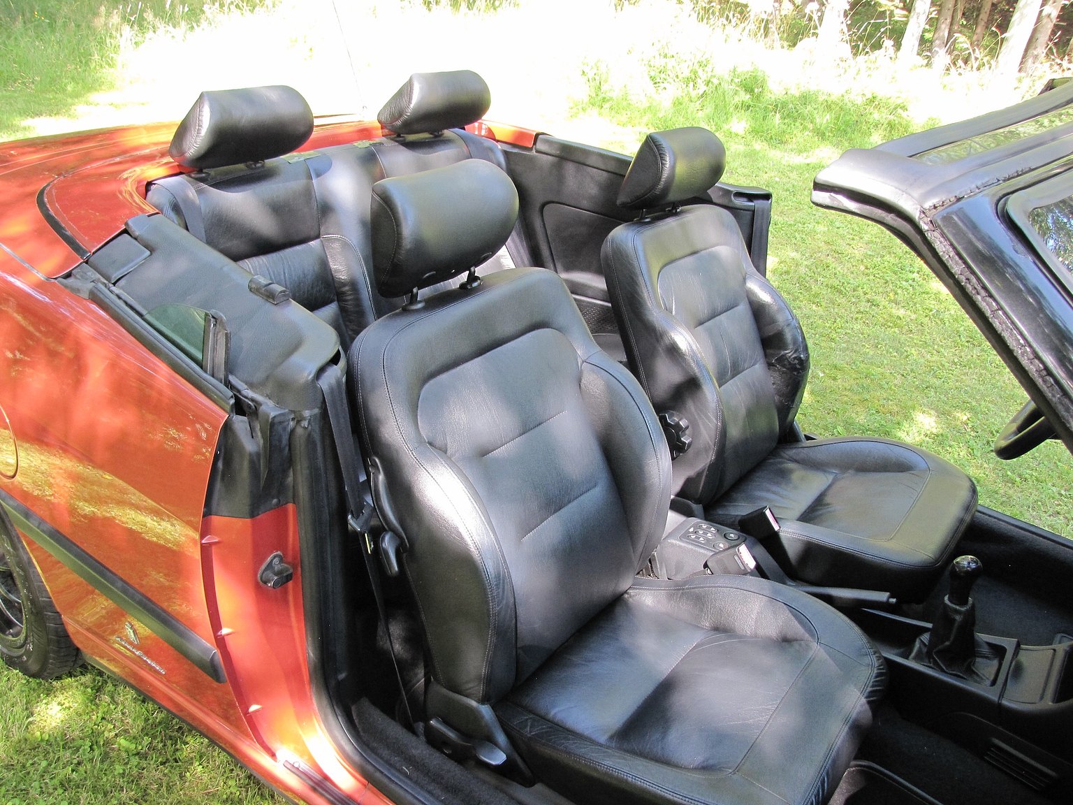 Interior image of 1999 Peugeot 306 Cabriolet 2.0 Manuell