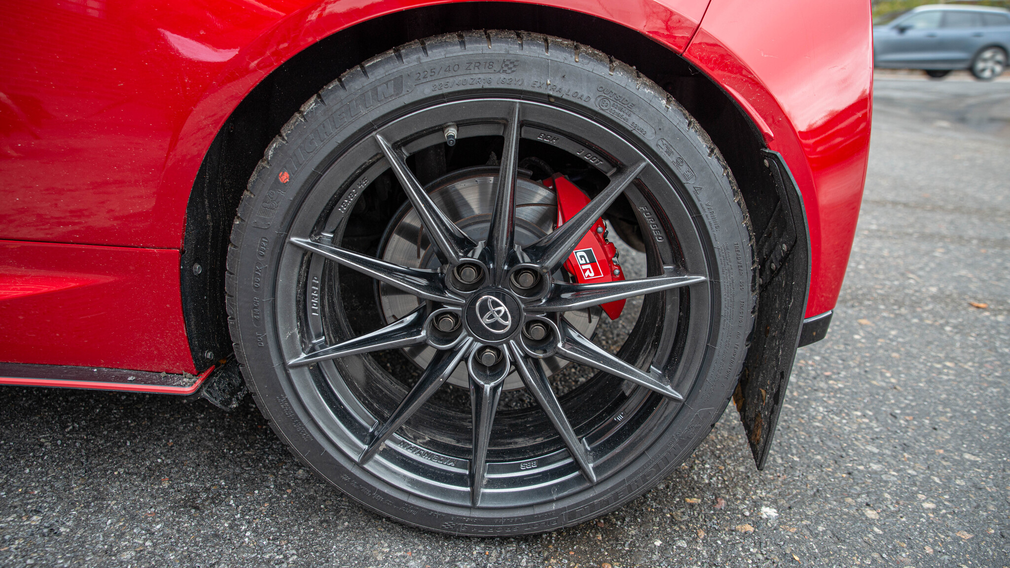 Exteriörbild på 2021 Toyota GR Yaris 