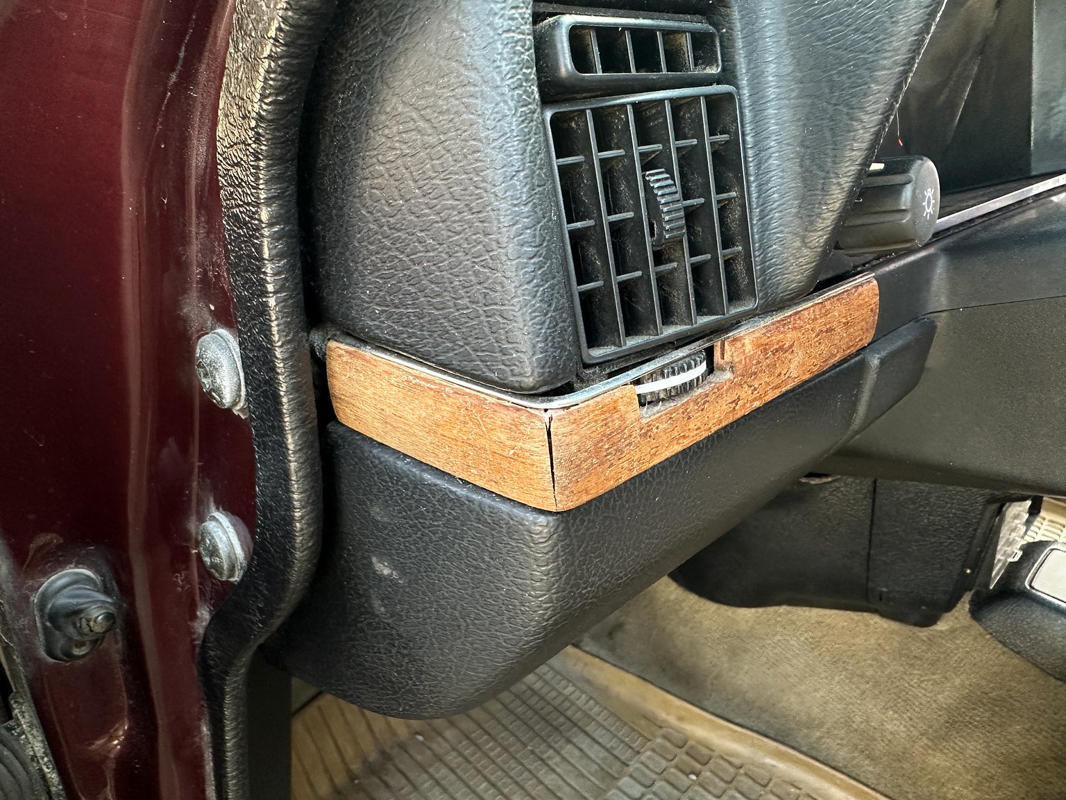 Interiörbild 1993 Volvo 245 GL Classic "No Reserve Auction"