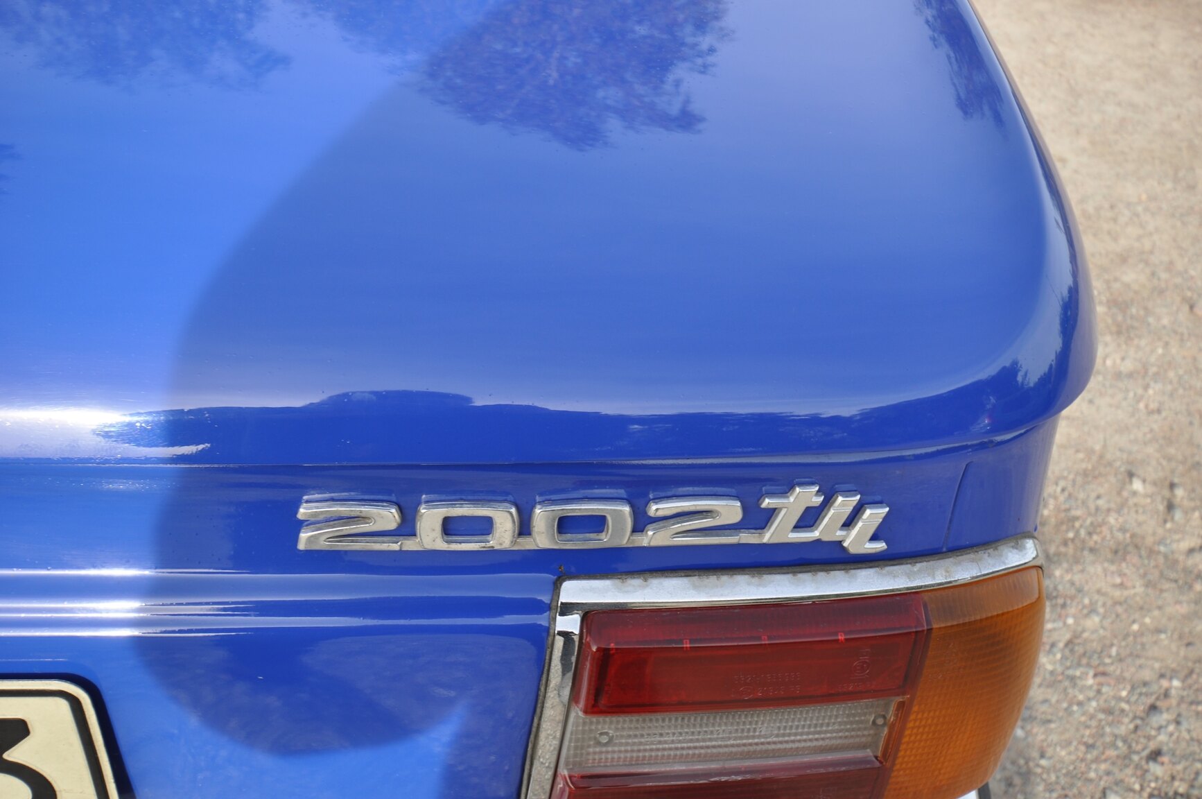 Exteriörbild på 1975 BMW 2002 Tii