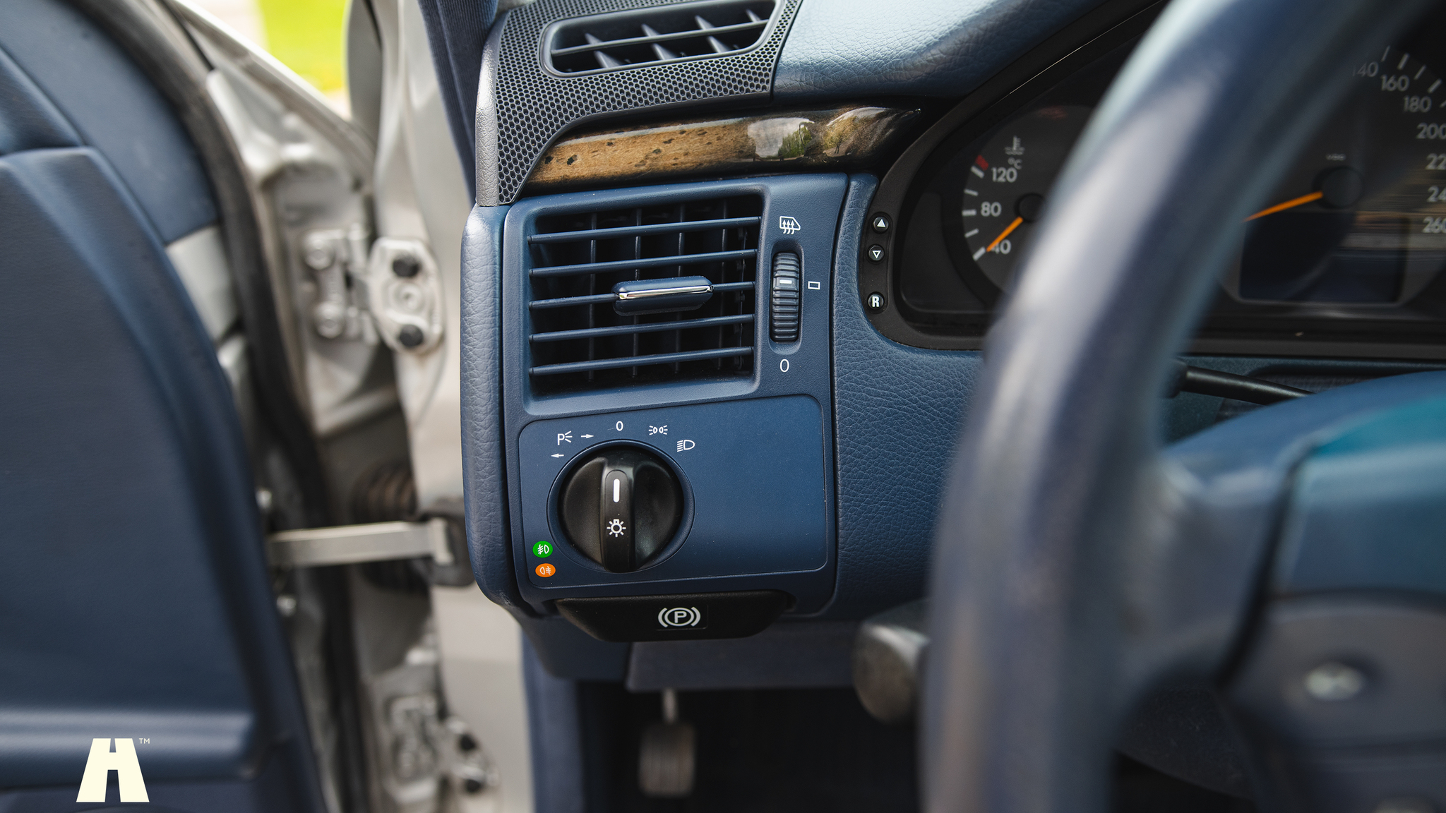 Interiörbild 2000 Mercedes E430