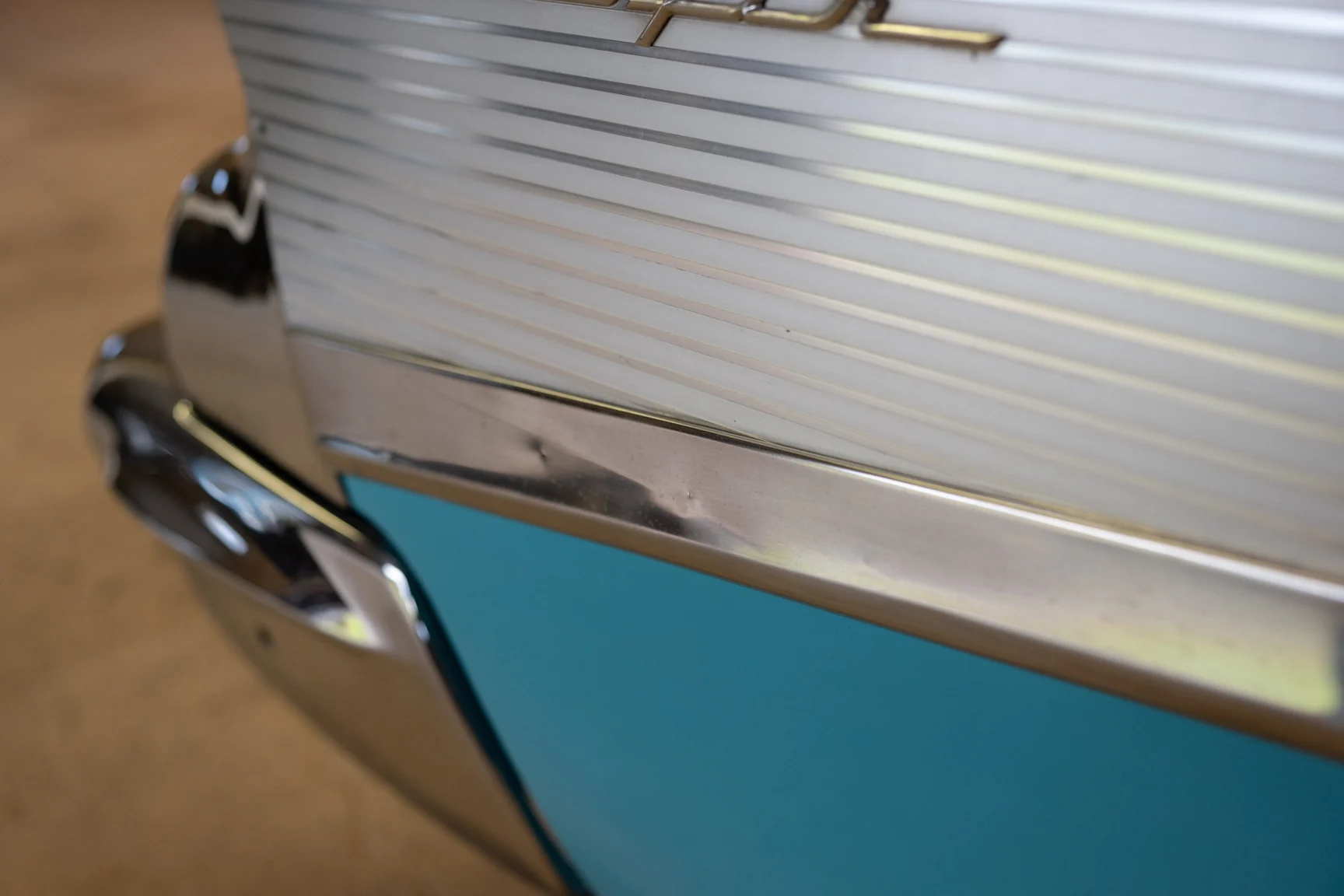 Exteriörbild på 1957 Chevrolet Bel Air Sport Coupé (51)