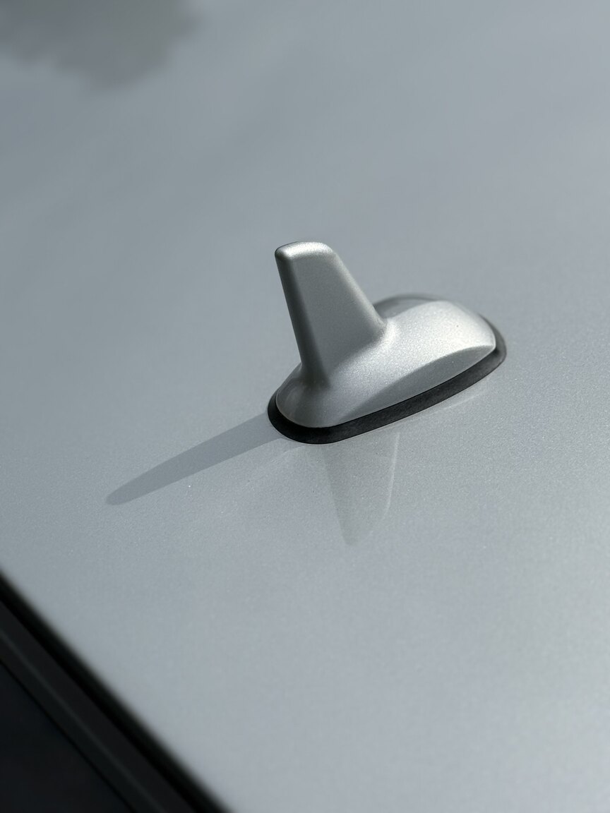Exterior image of 2011 Mercedes-Benz S 500 4MATIC 