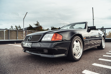 Exteriörbild på 1994 Mercedes SL320 (R129) 