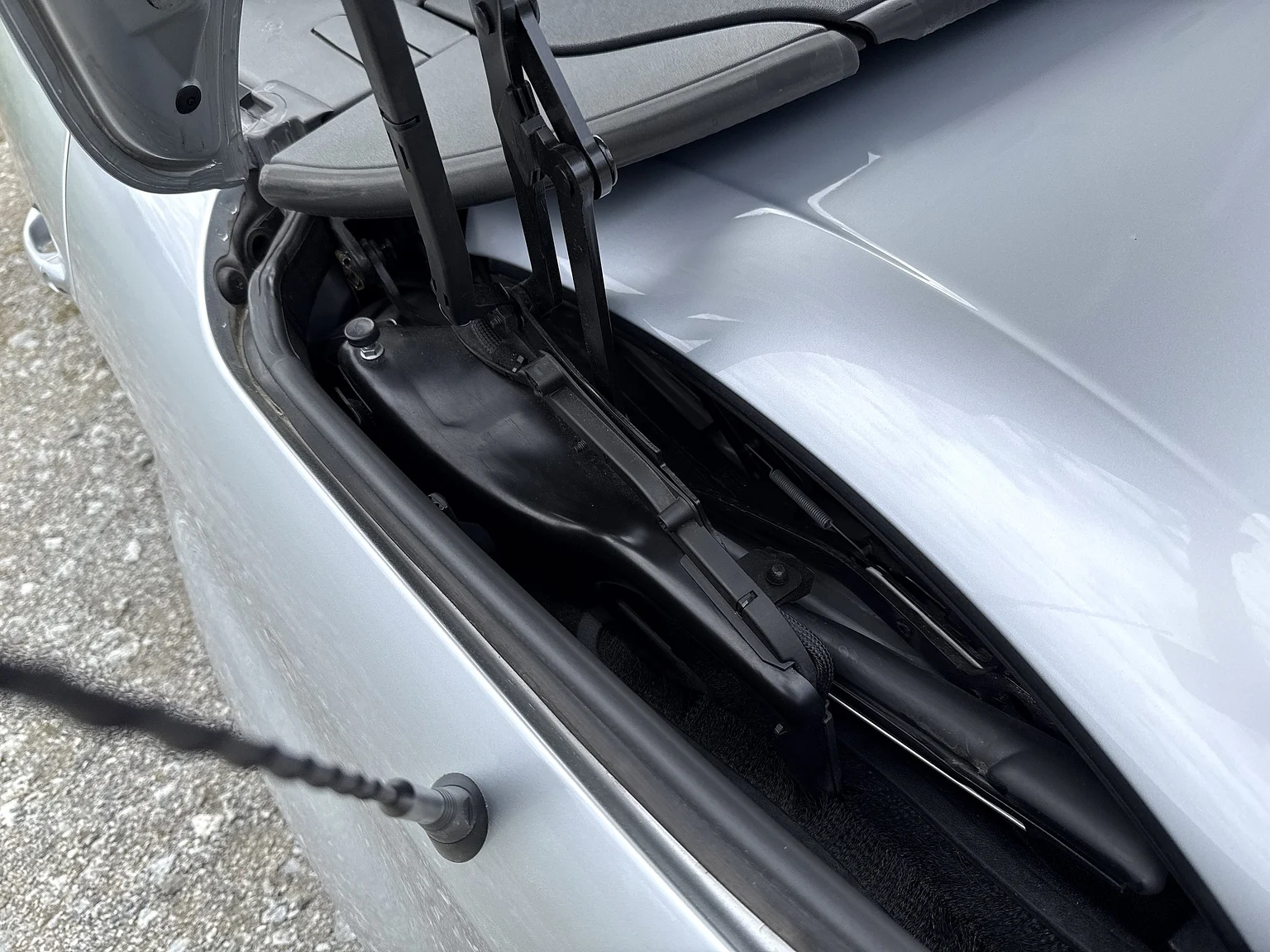 Innenraumfoto von 2005 Mercedes-Benz SLK 55 (62)
