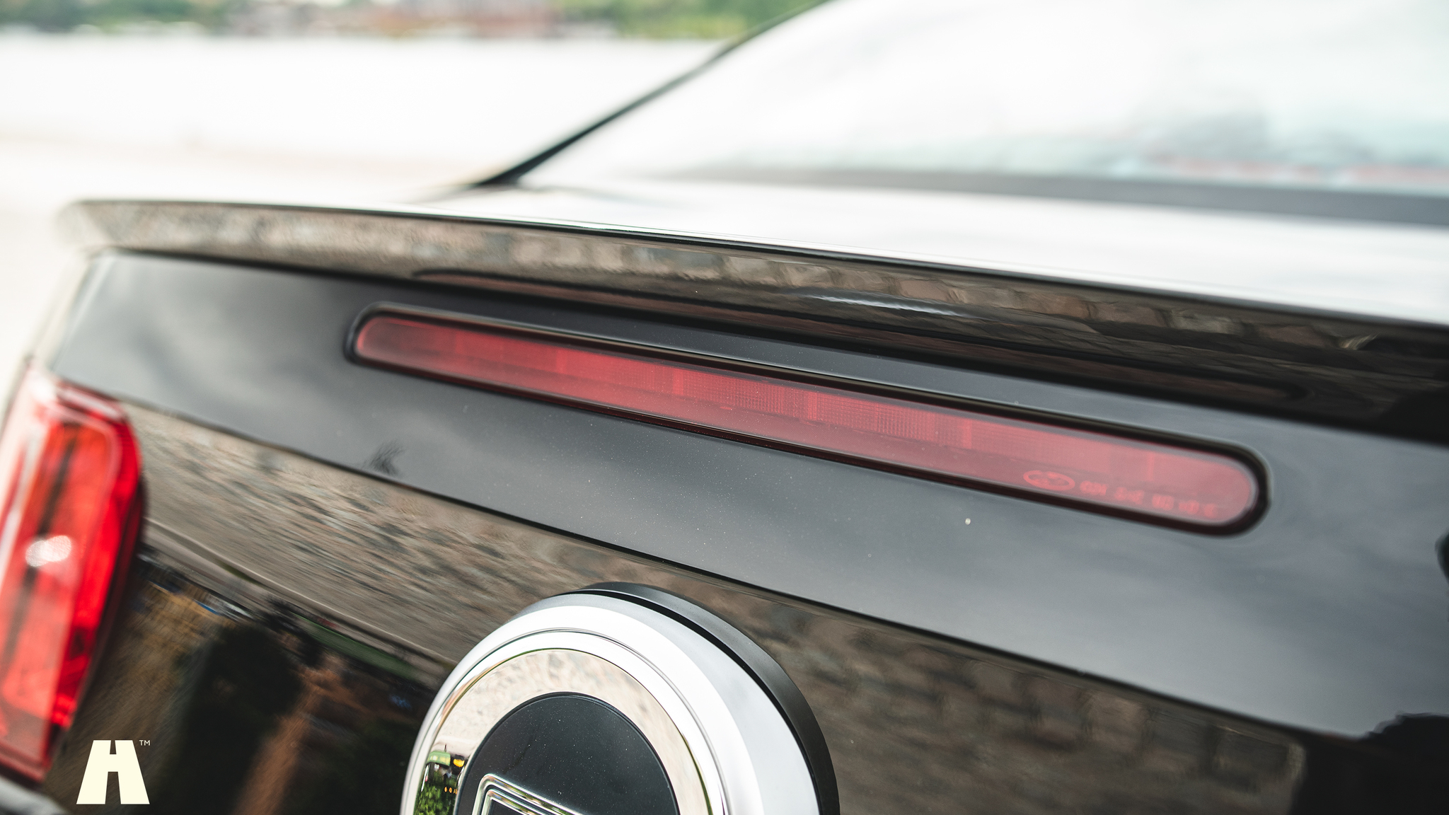 Exterior image of 2010 Ford Mustang GT 