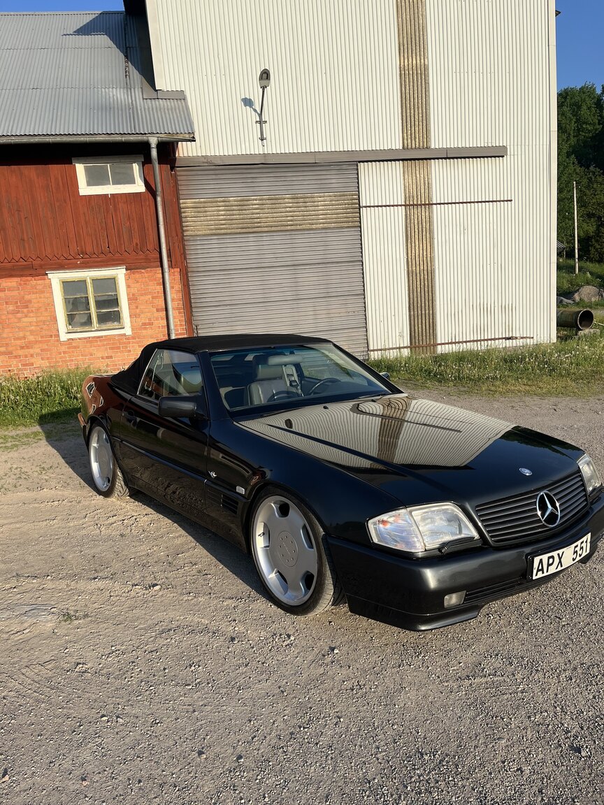 Exteriörbild på 1992 Mercedes-Benz SL 500