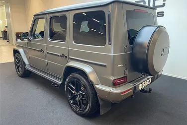 #<Image:0x00007fb77beacbc8>