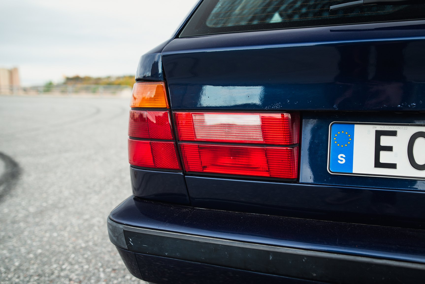 Exteriörbild på 1992 BMW 525i Touring Outlaw