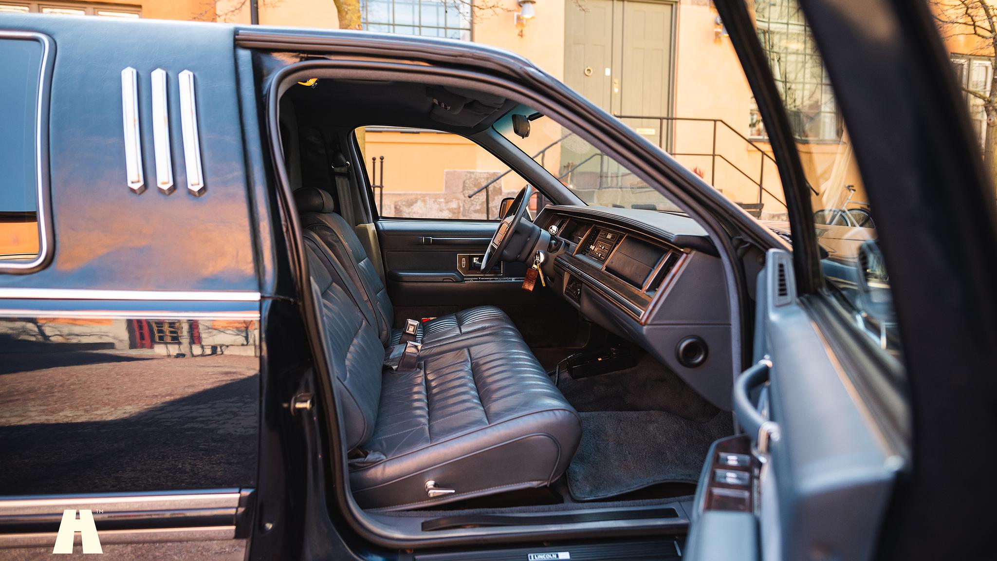 Interiörbild 1992 Lincoln Town Car Limousine 