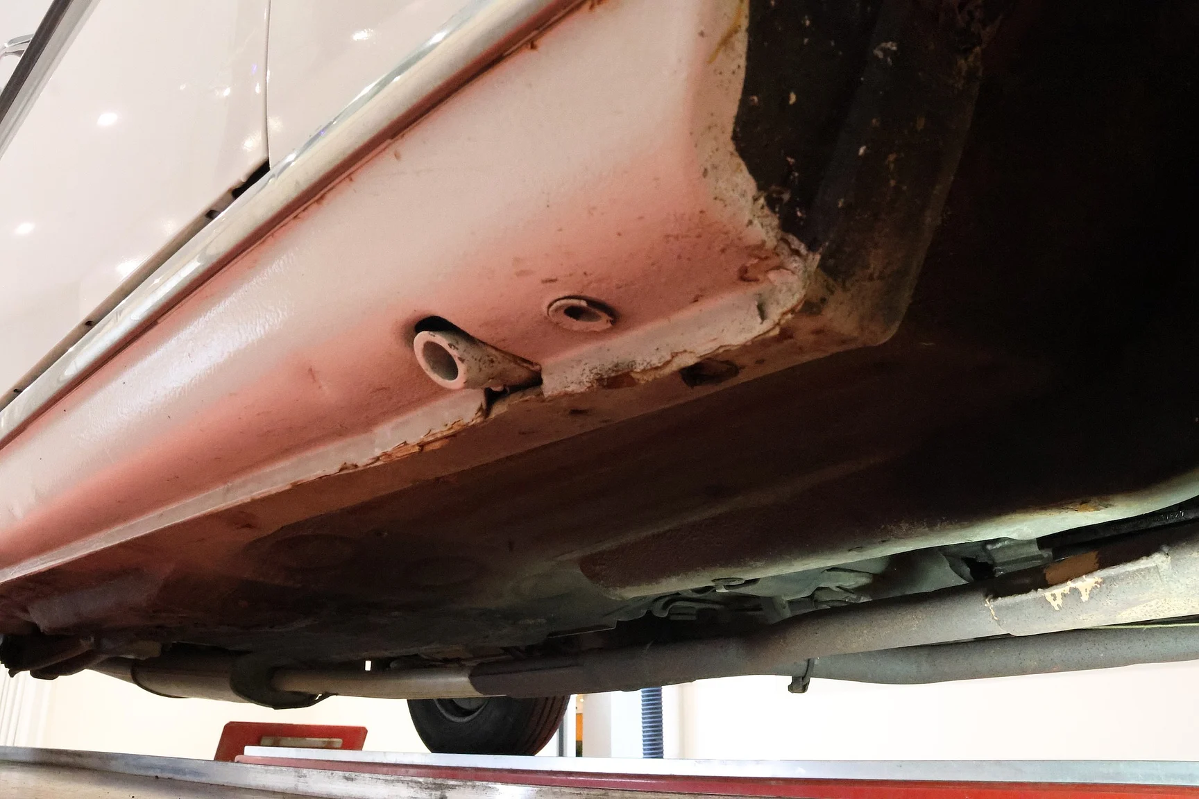 Image of 1972 Mercedes-Benz 280 SE 4.5  (41) mechanics