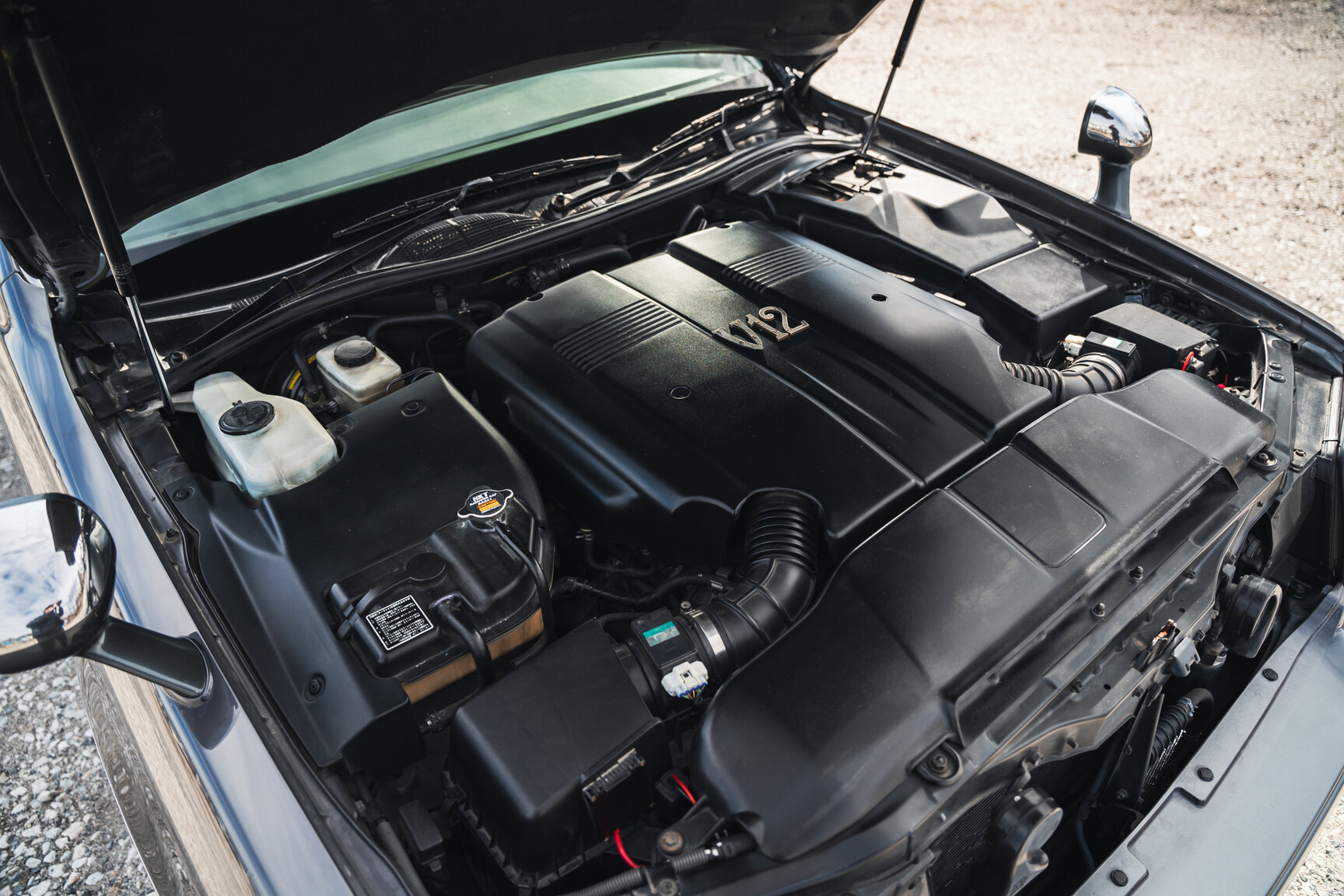 Image of 2000 Toyota Century mechanics