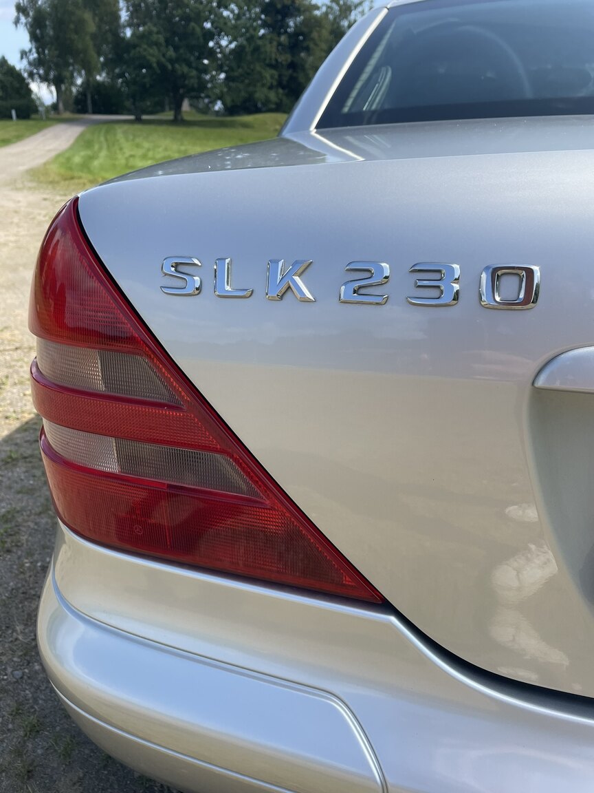 Aussenfoto 1998 1998 MERCEDES BENZ SLK 230 