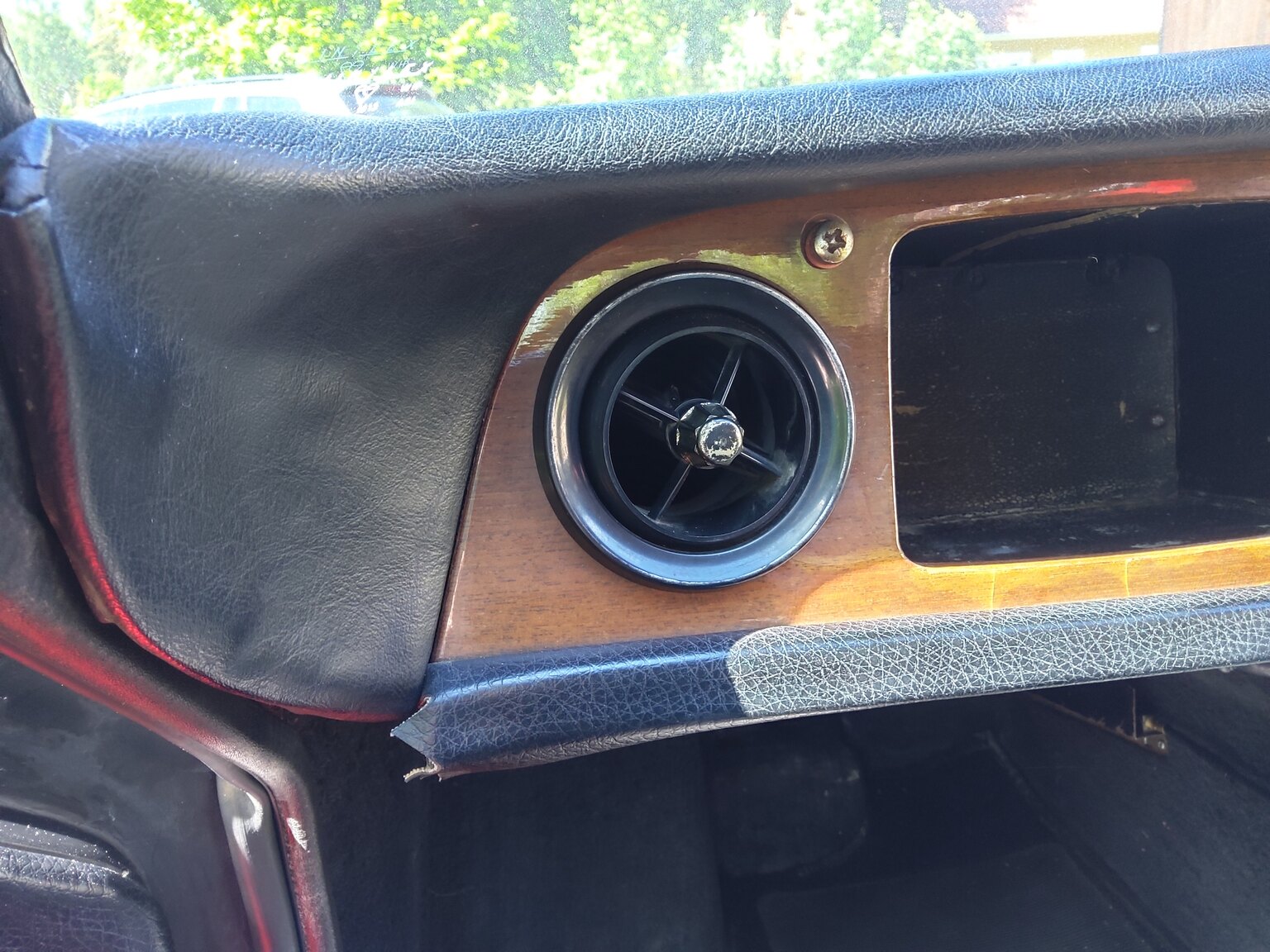 Interior image of 1971 Lotus Europa S2 