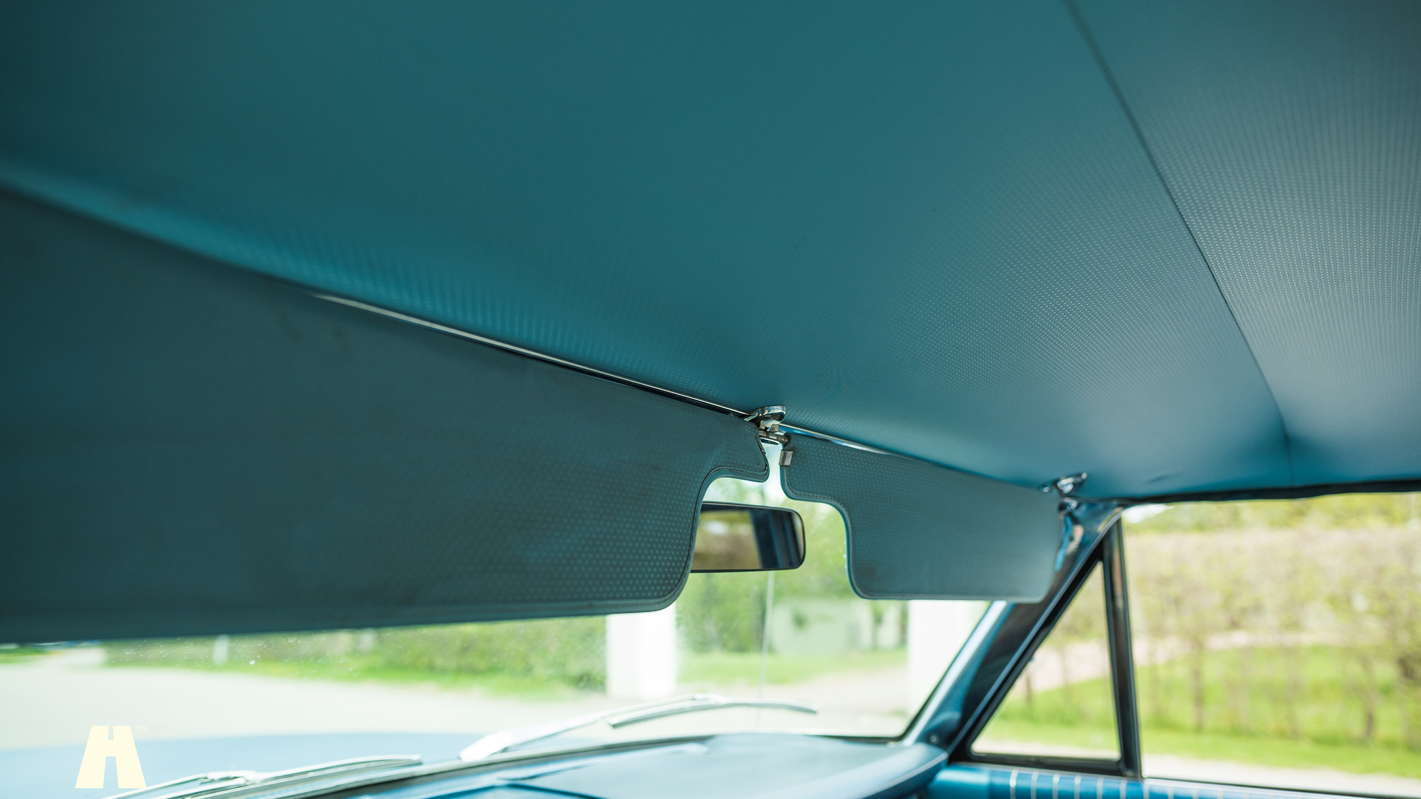 Interior image of 1963 Mercury Monterey Custom 4-door (63)