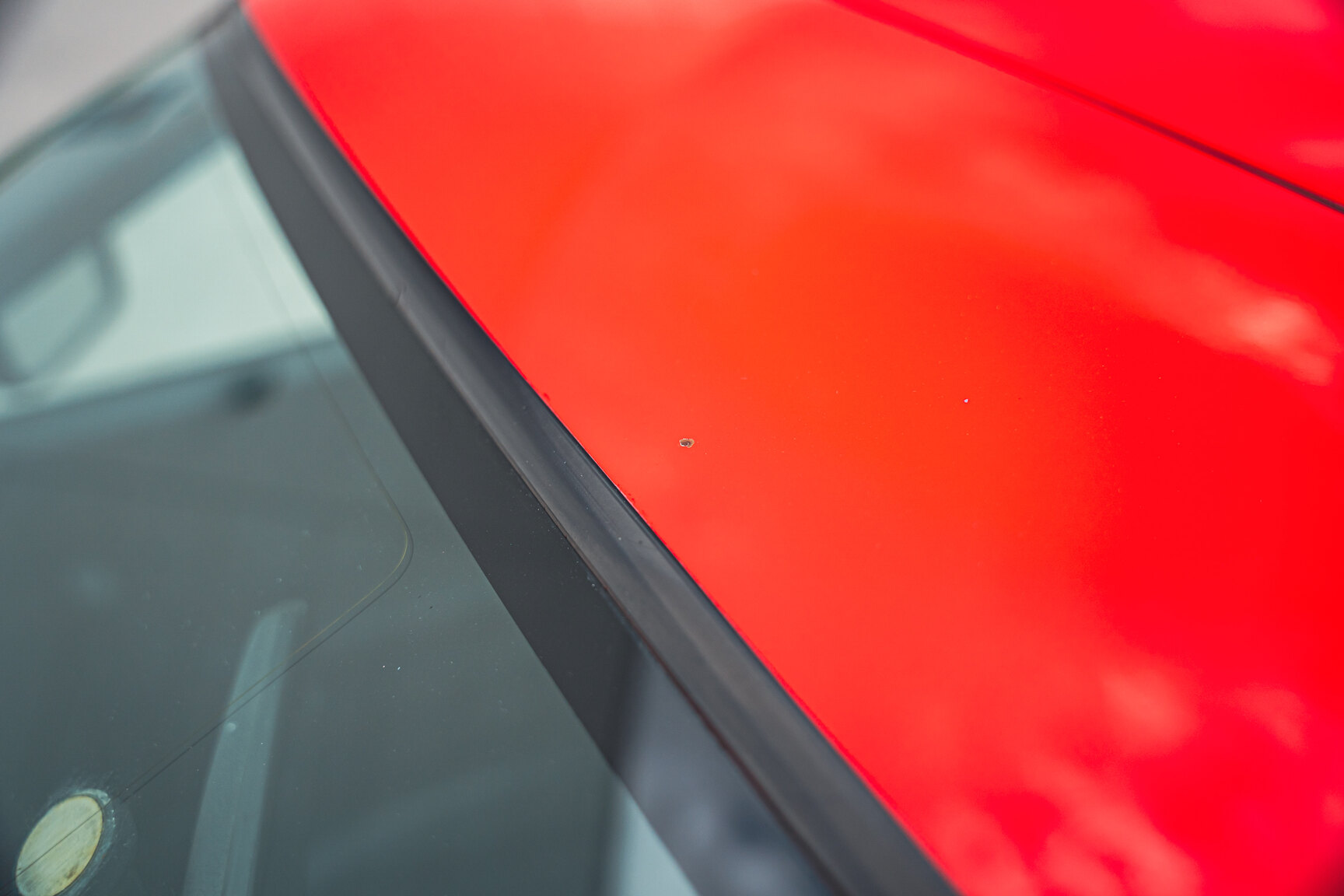Exterior image of 1990 Porsche 944 Turbo