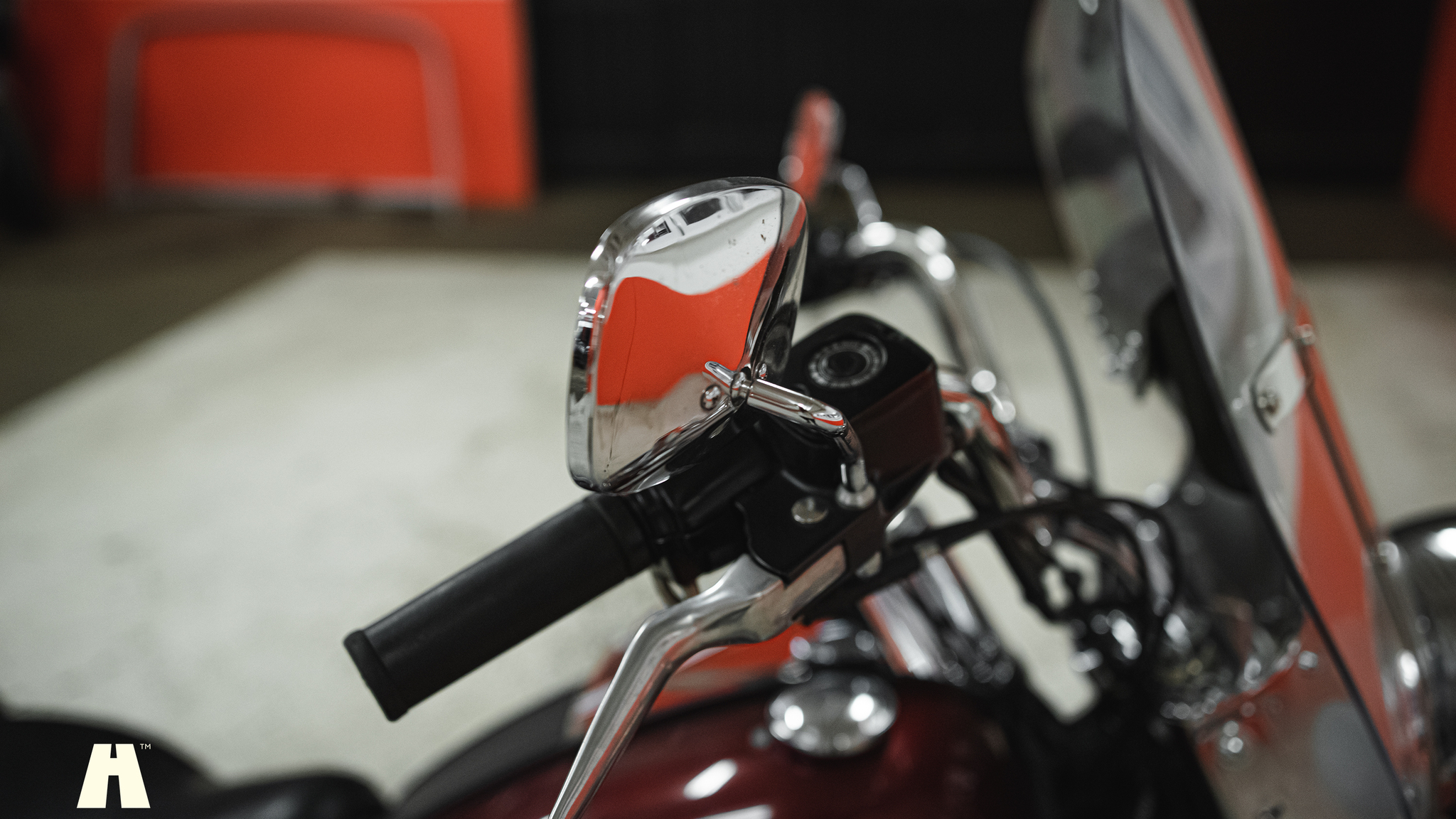 Exterior image of 2002 Harley-Davidson Heritage Softail Classic