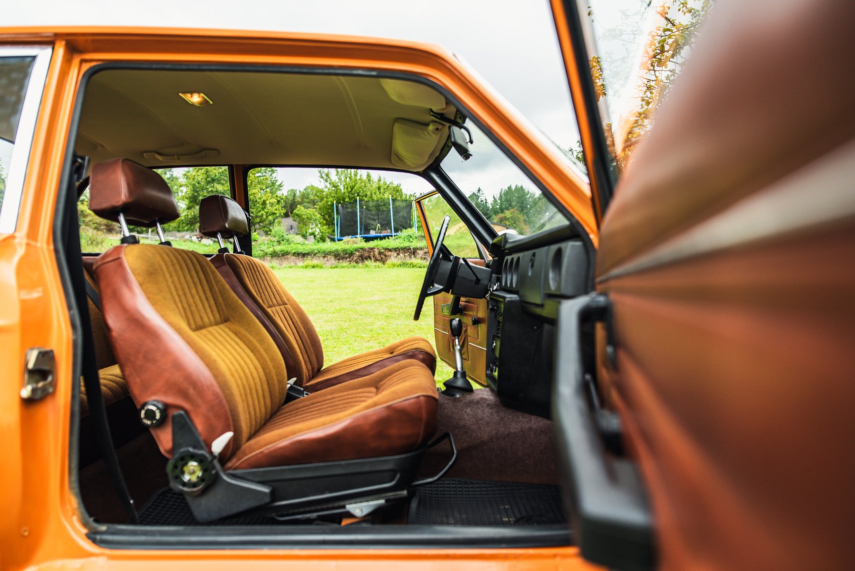 Interior image of 1974 Volvo 142 2.0