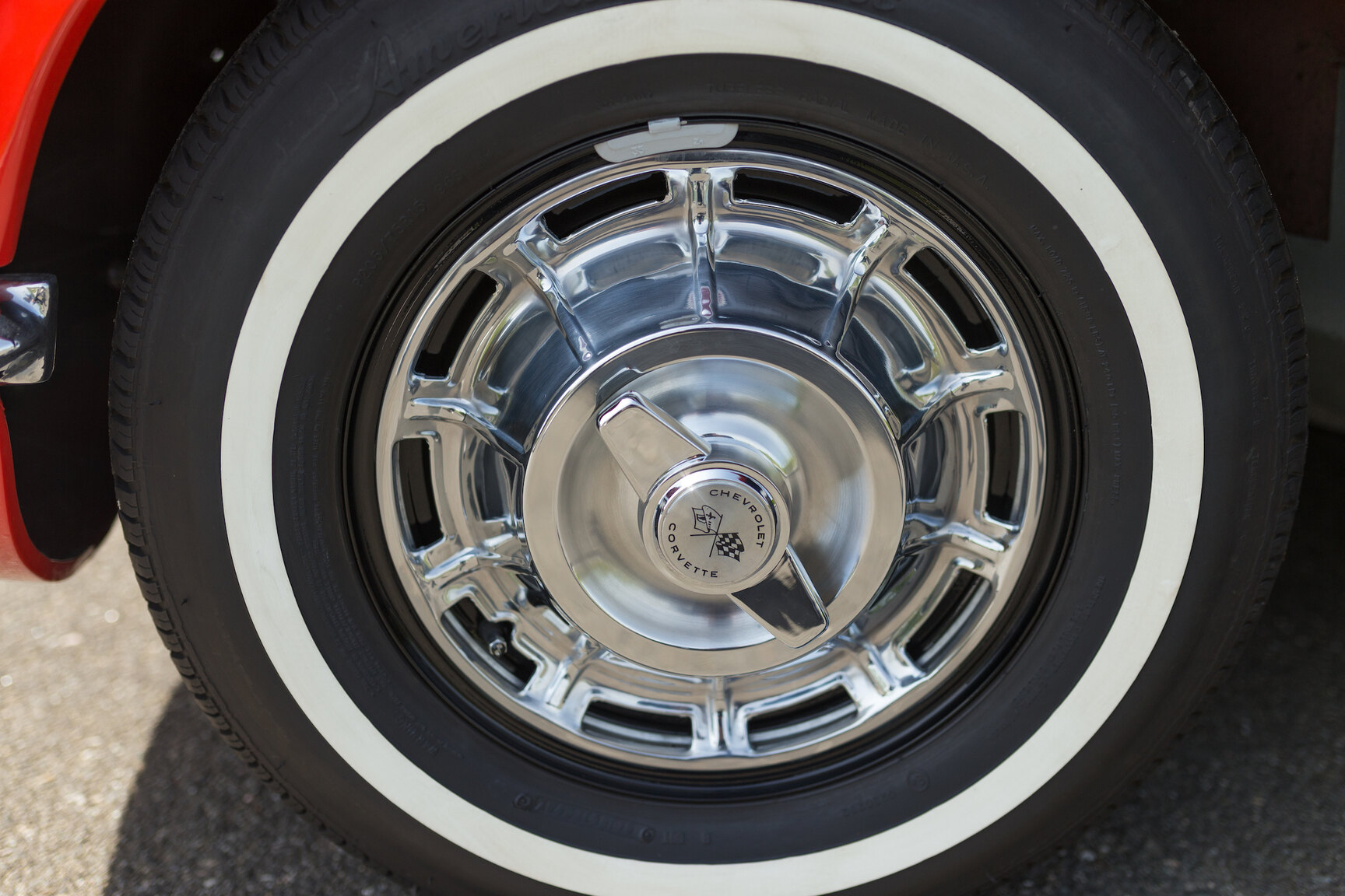 Exterior image of 1962 Corvette C1