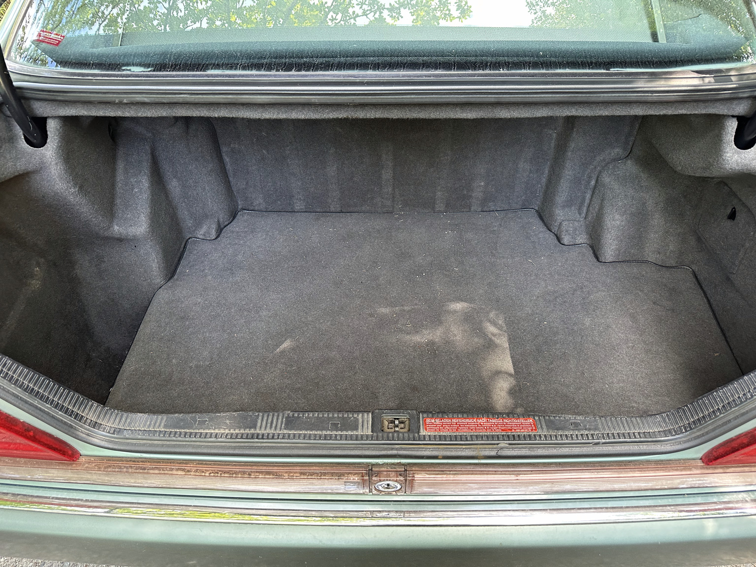 Interiörbild 1992 Mercedes 300 SE (53)