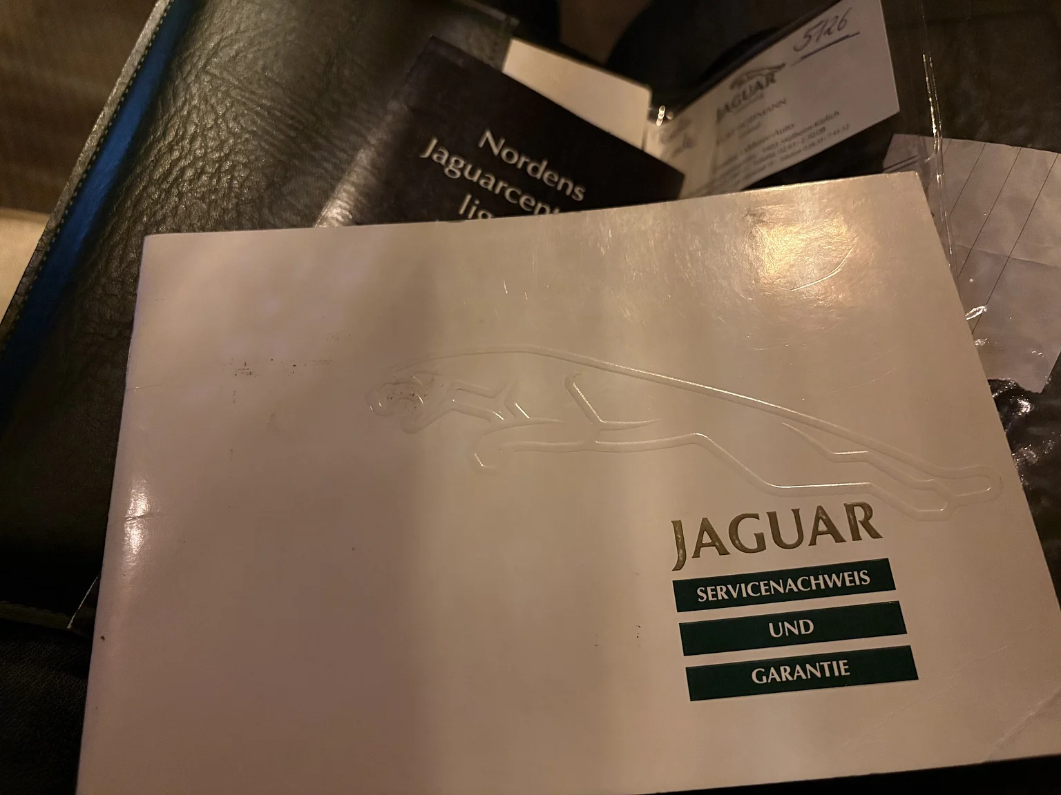 Documentation for 1991 Jaguar XJ40 Sovereign (1)