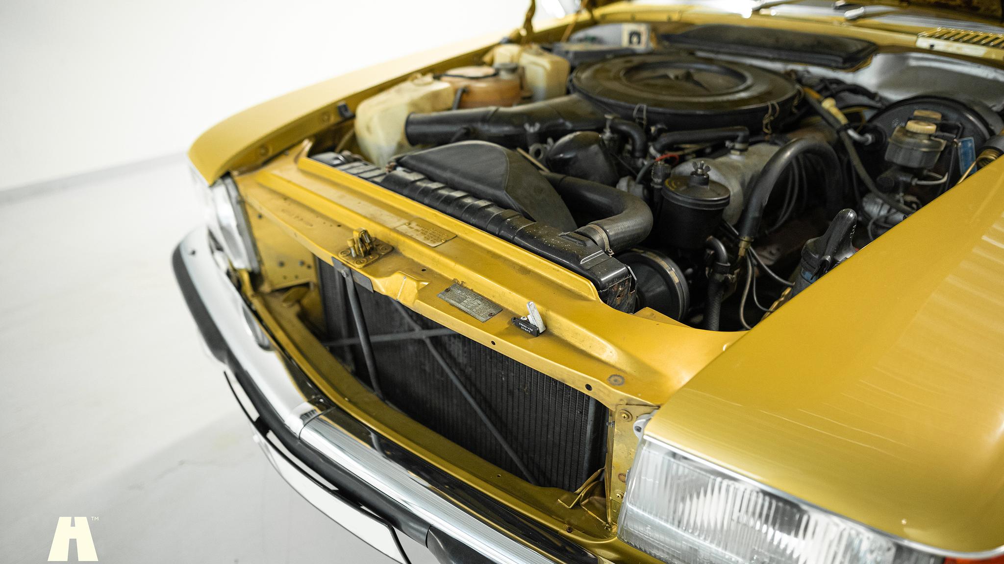 Image of 1975 Mercedes SL 350 mechanics