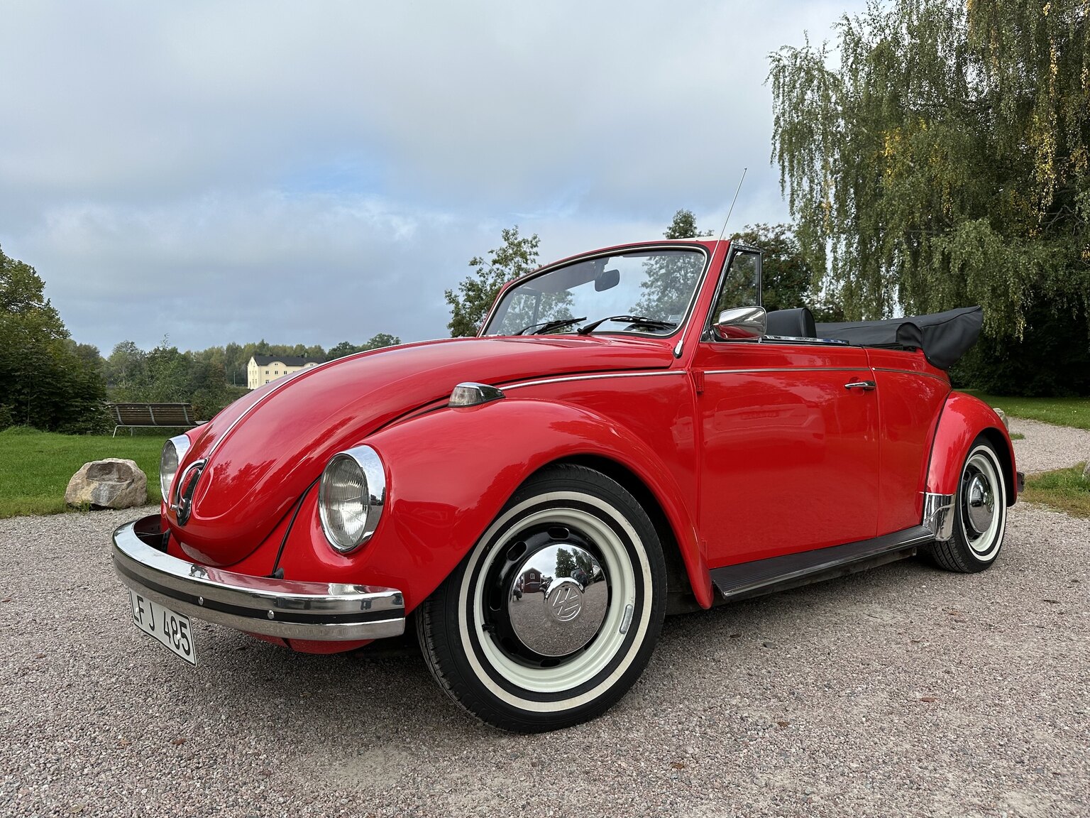 Exteriörbild på 1971 Volkswagen beetle 1302 cabriolet