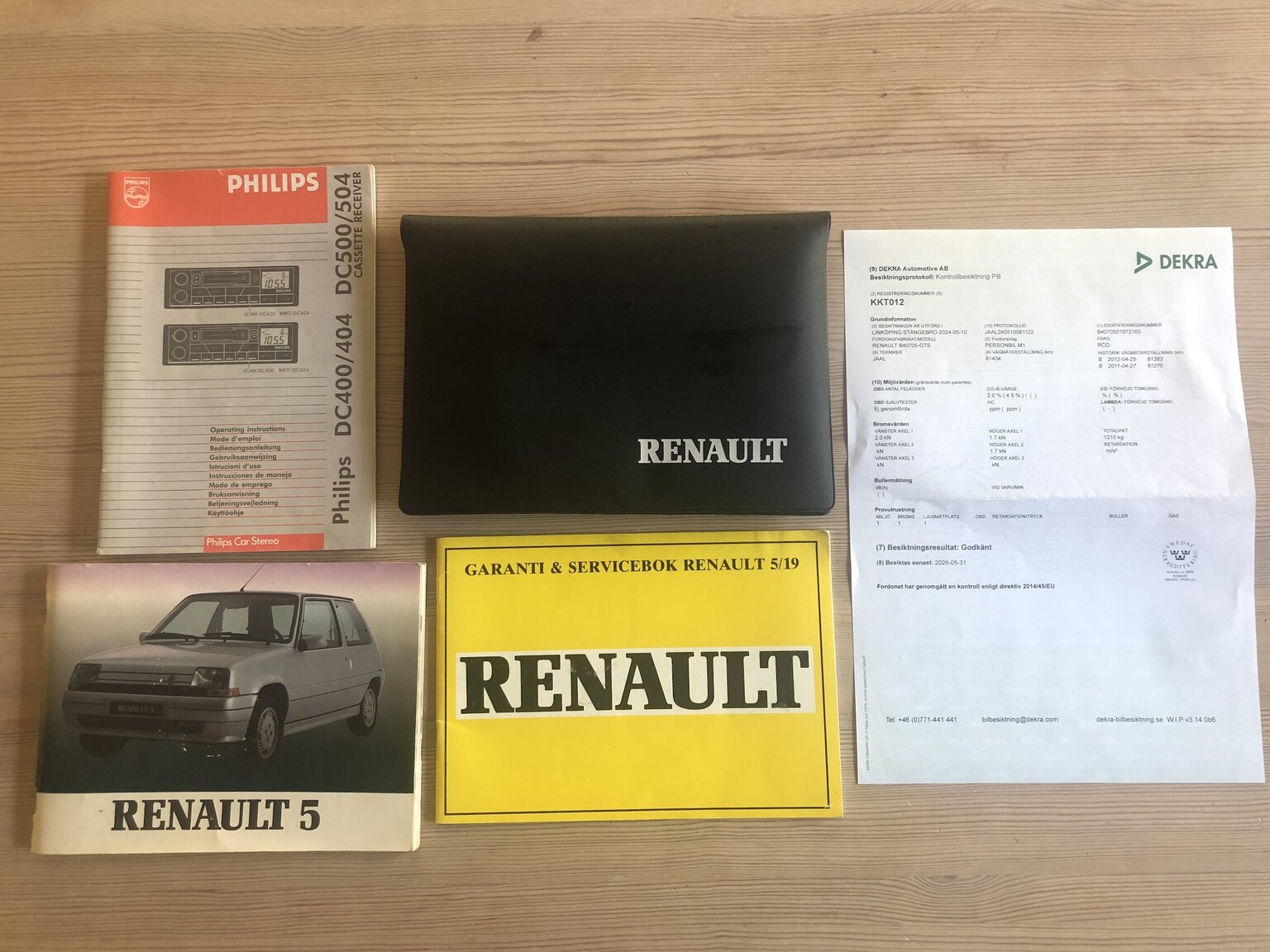 Documentation for 1990 Renault 5 (1)