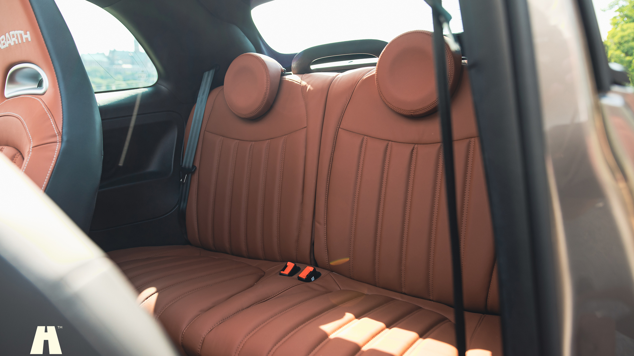 Interiörbild 2018 Abarth 595 Turismo CAB