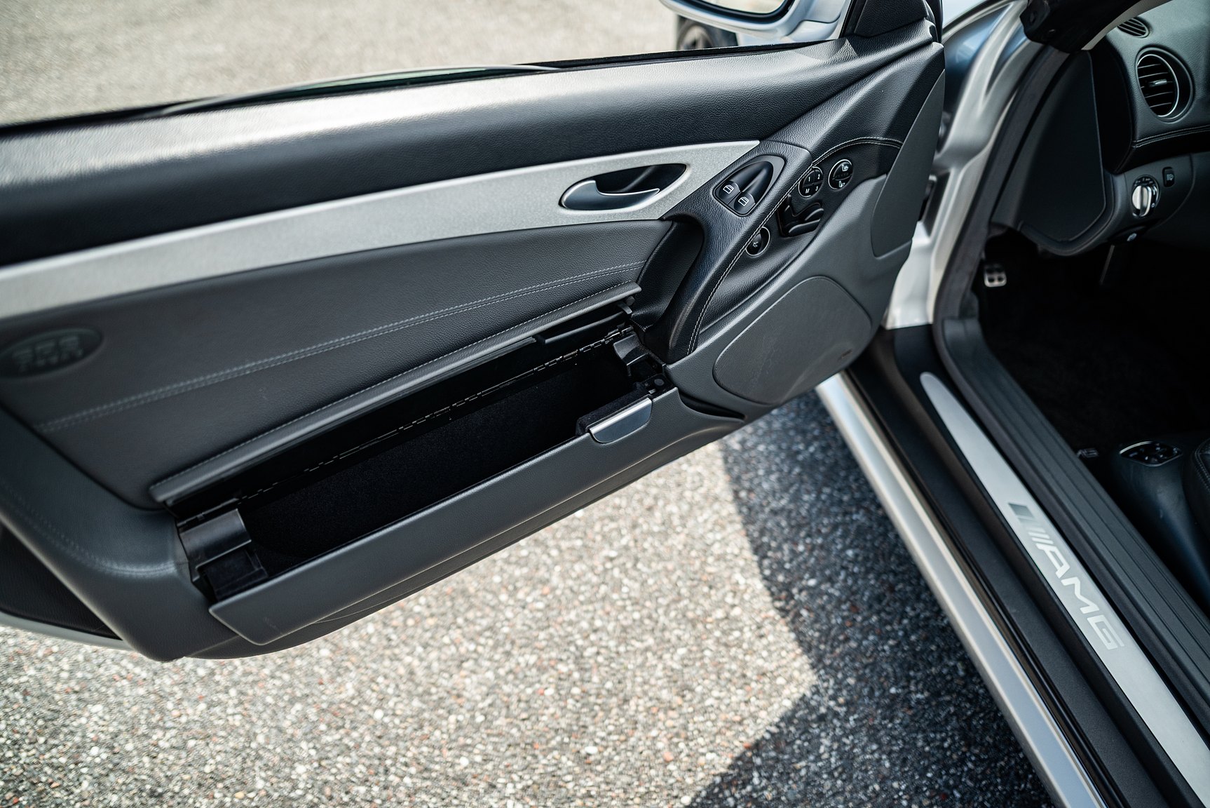 Interior image of 2002 Mercedes SL 55 AMG