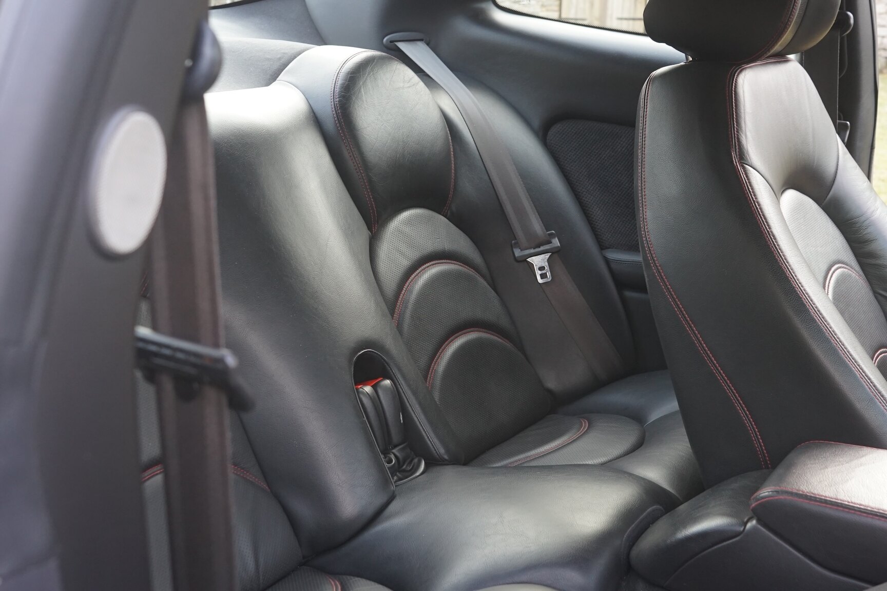 Interior image of 2001 Jaguar XKR Silverstone