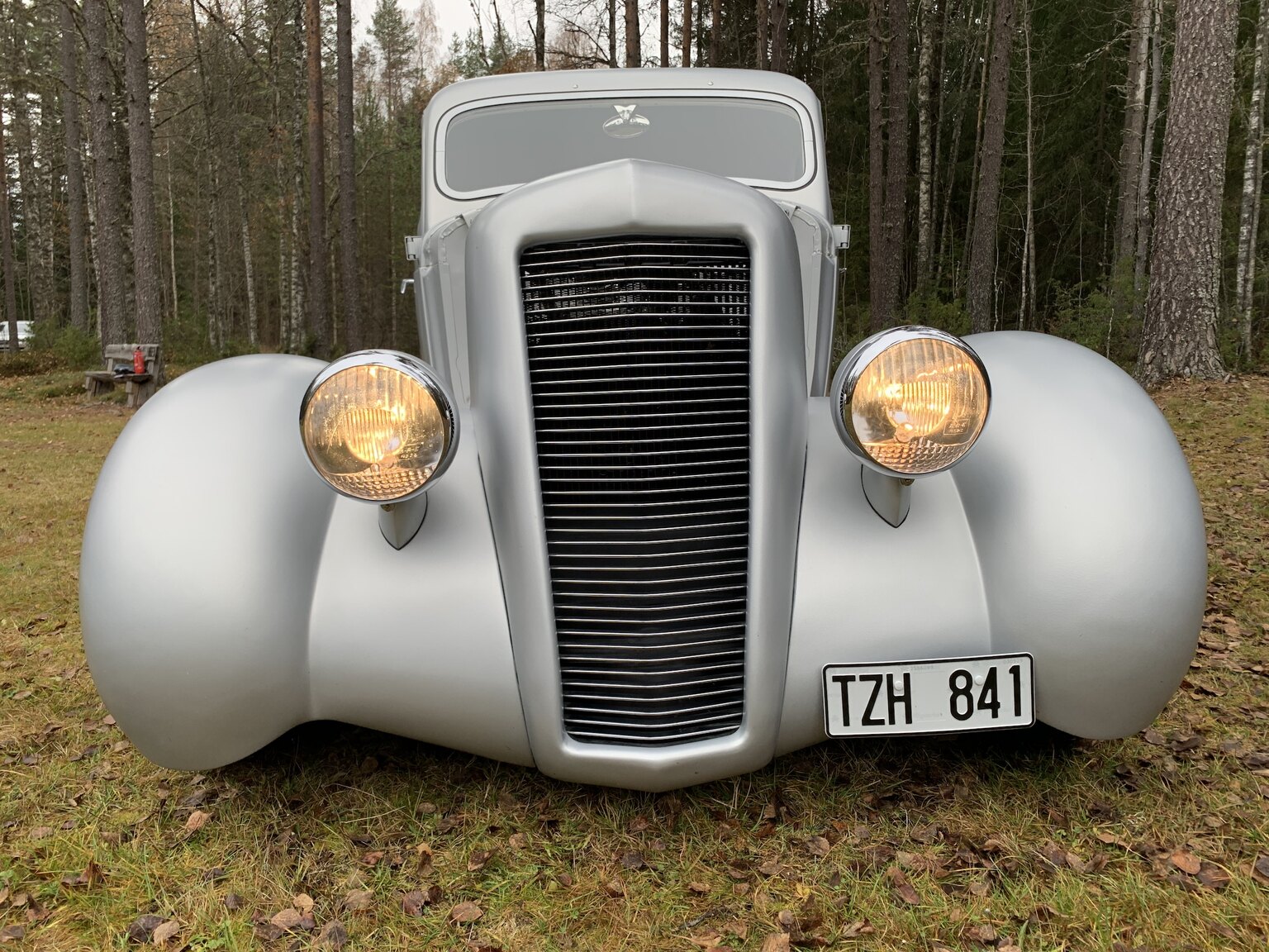 Exteriörbild på 1935 Plymouth Hot Rod